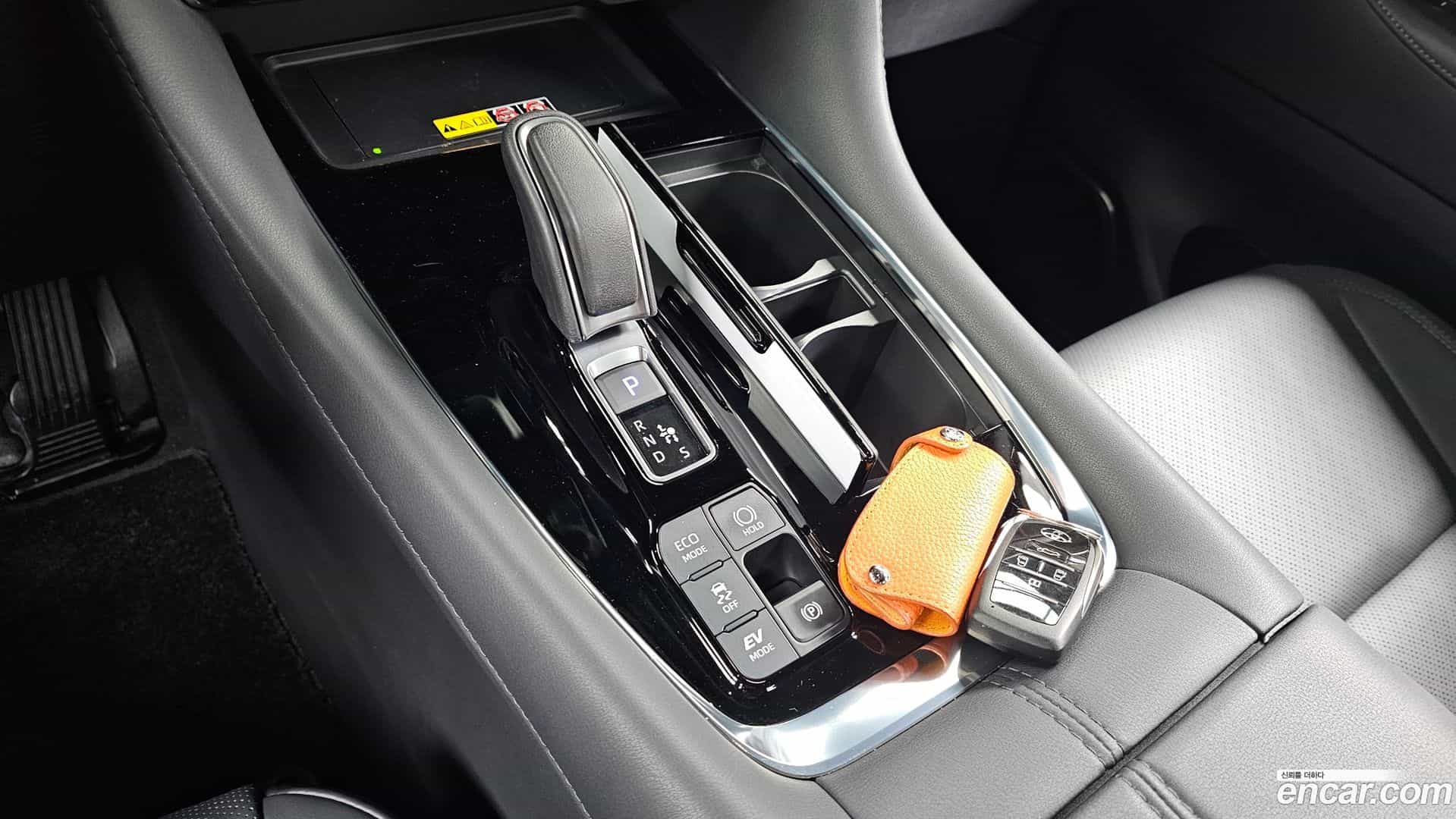 Alphard Toyota 2024.11-INNER-009