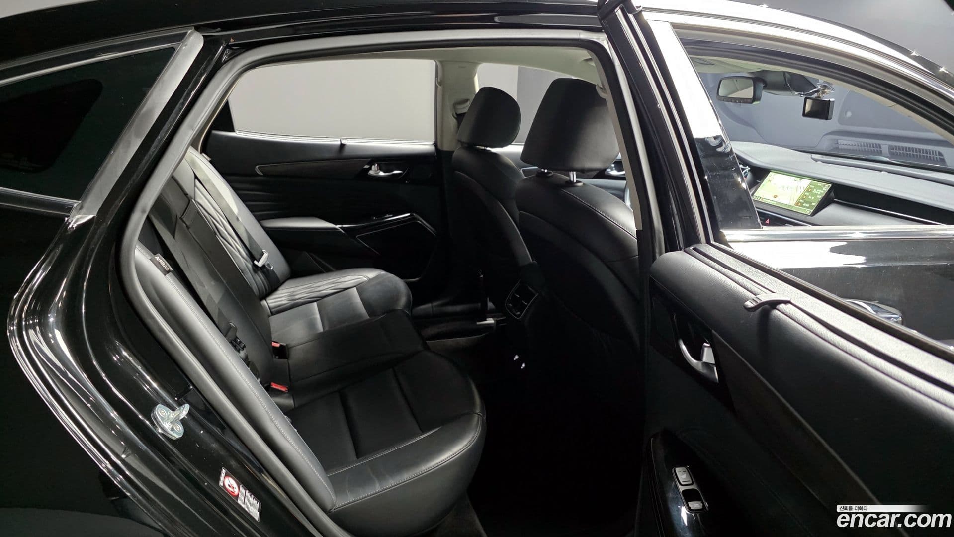 Main__Slider__Photo:K7 Kia 2019.9-11