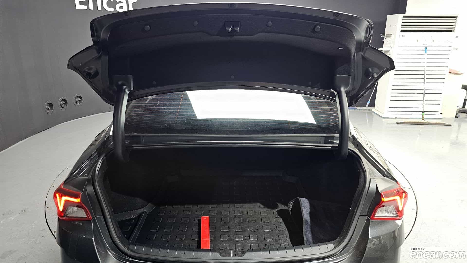 K5 Kia 2021.0-OPTION-024