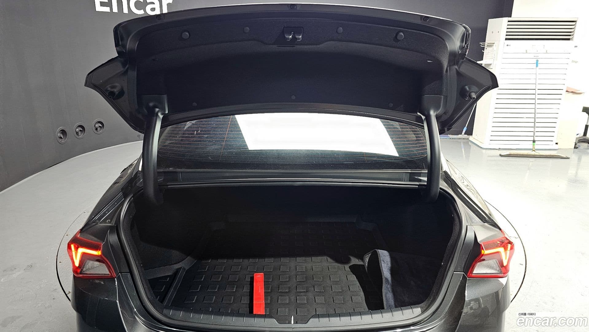 Main__Slider__Photo:K5 Kia 2021.0-19