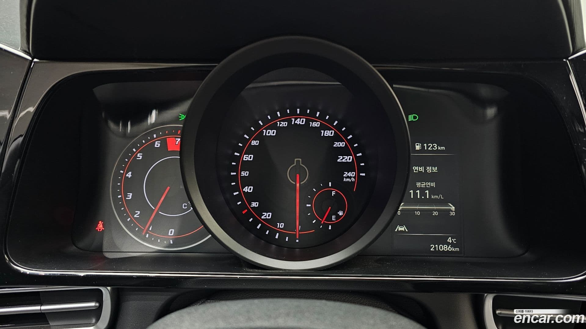 Main__Slider__Photo:AVANTE Hyundai 2020.11-7