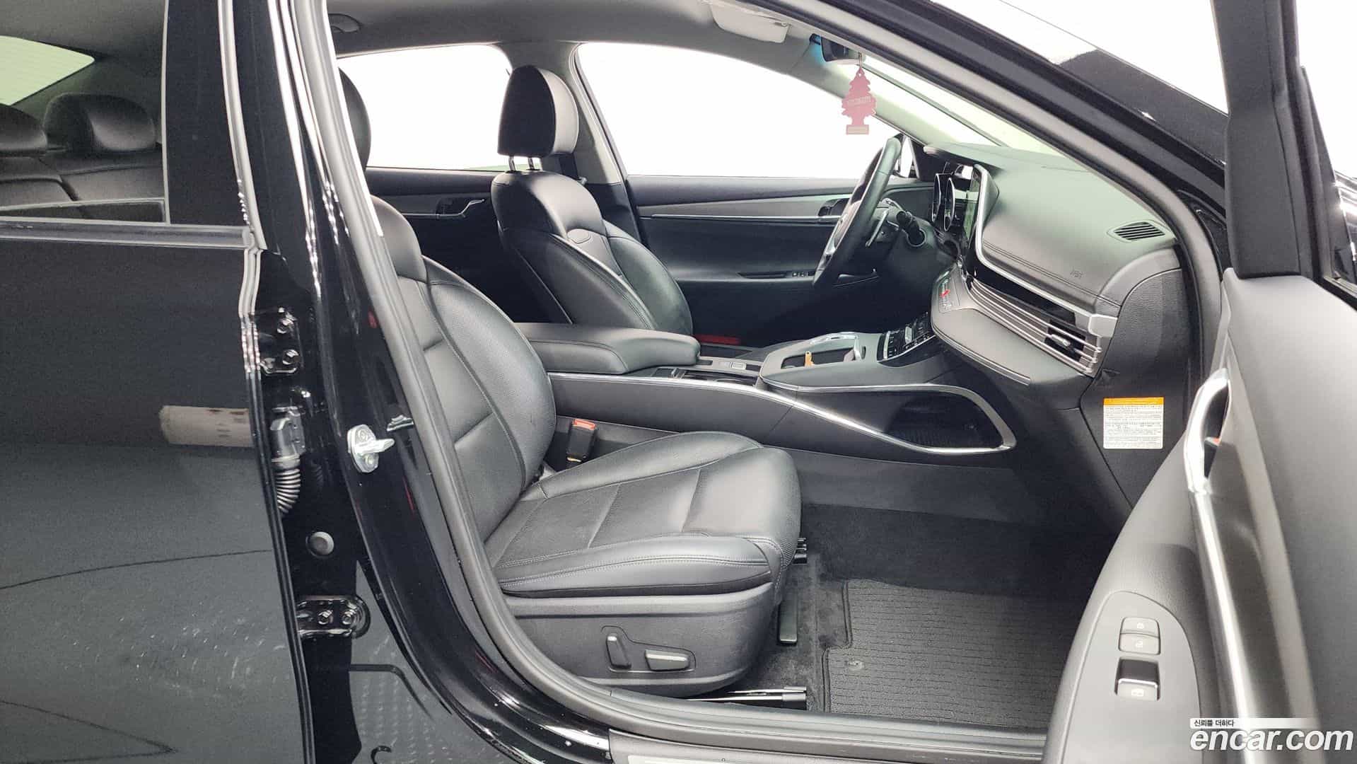 Grandeur Hyundai 2021.6-OPTION-015