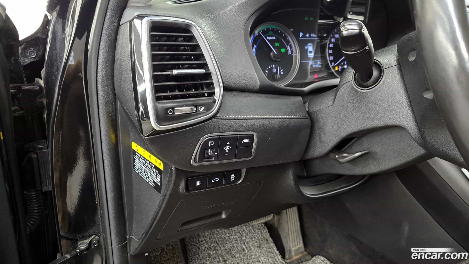 Grandeur Hyundai 2018.4-OPTION-020