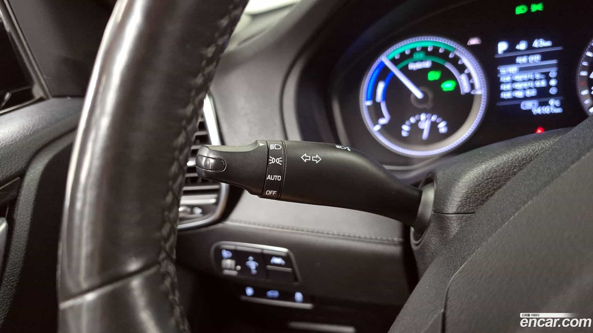 Grandeur Hyundai 2018.4-OPTION-021