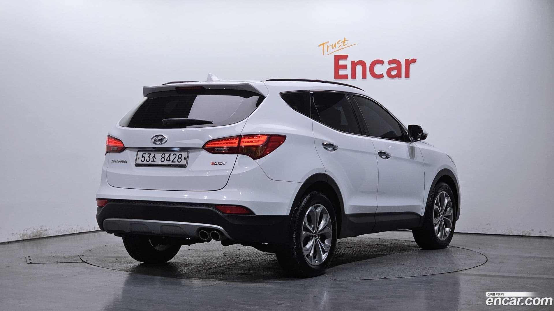 Main__Slider__Photo:Santafe Hyundai 2014.5-1