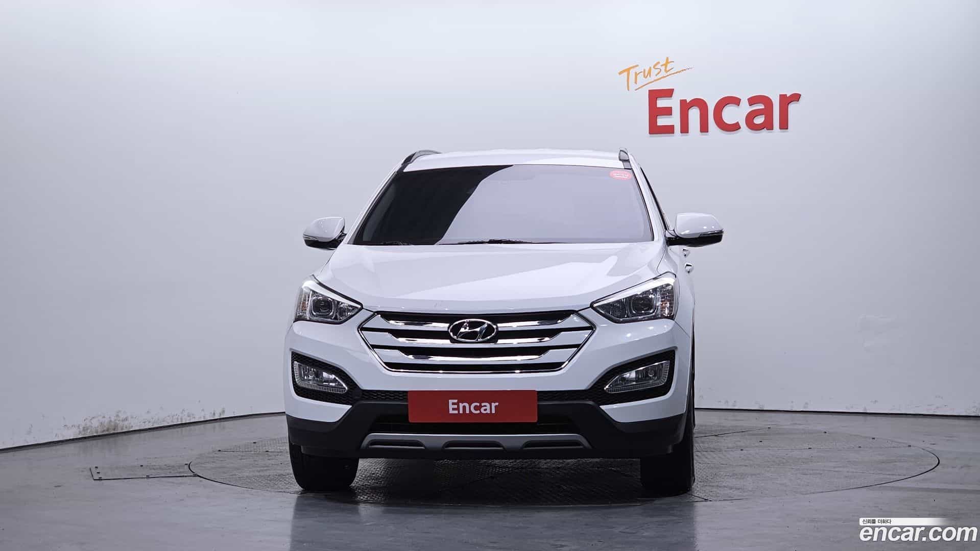 Santafe Hyundai 2014.5-OUTER-003