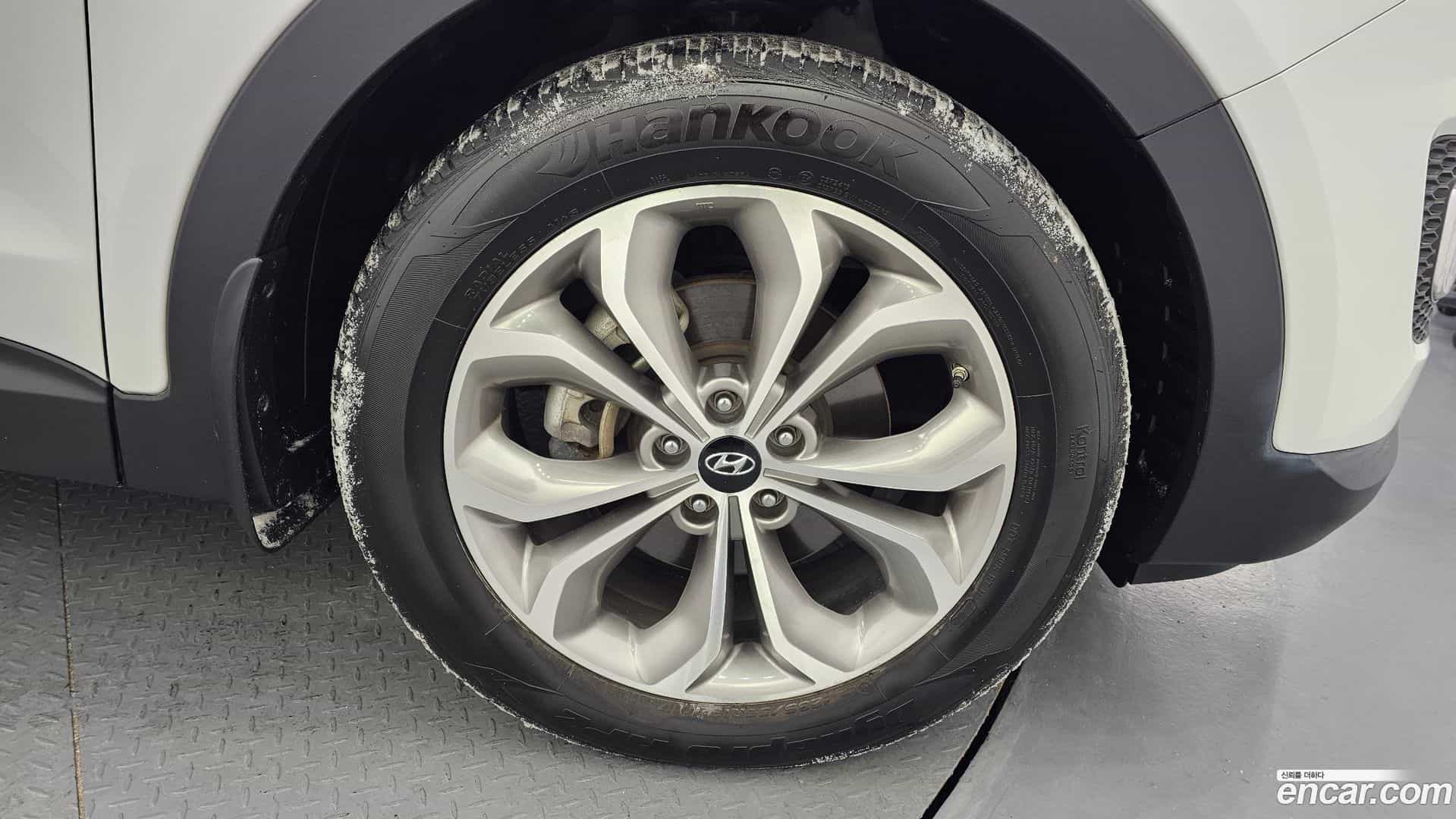 Santafe Hyundai 2014.5-OUTER-005