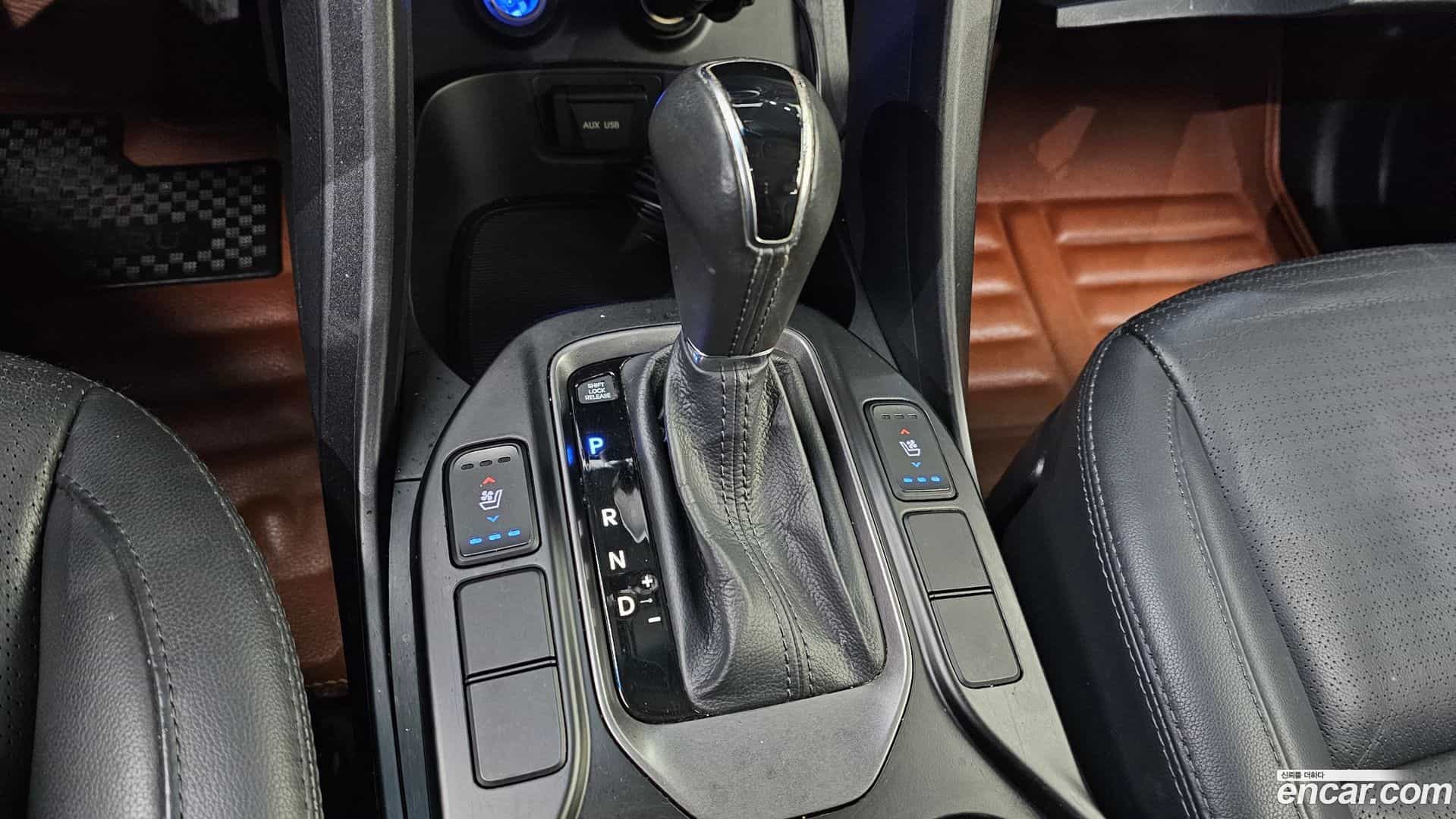 Santafe Hyundai 2014.5-INNER-009