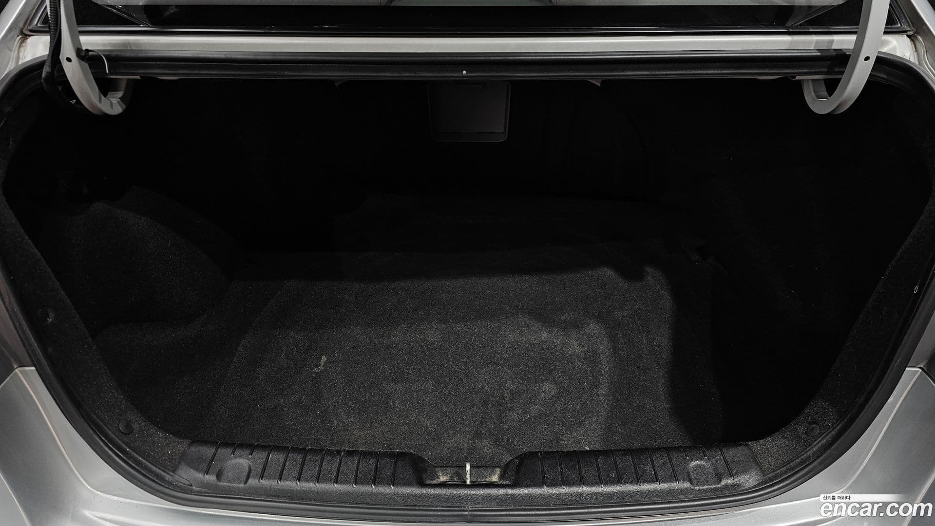 Main__Slider__Photo:AVANTE Hyundai 2009.5-19