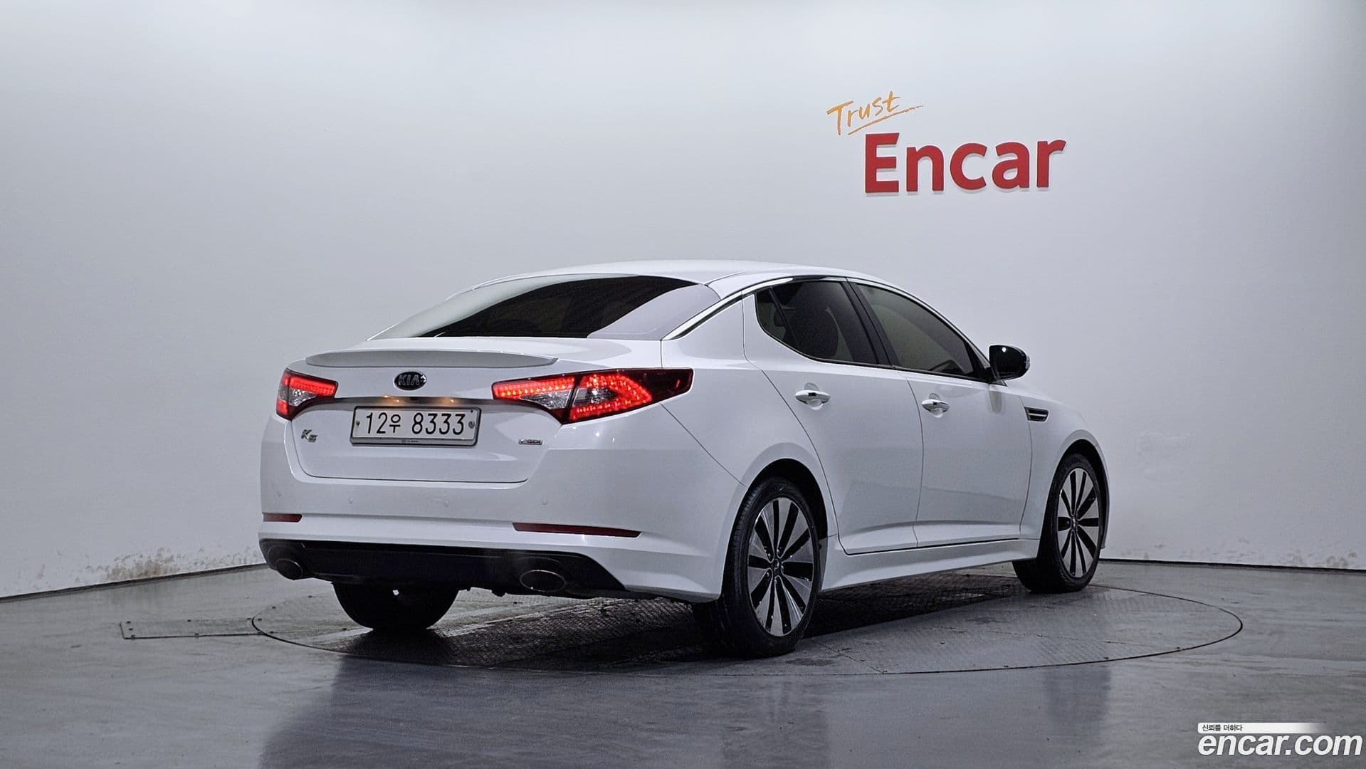 Main__Slider__Photo:K5 Kia 2012.8-1