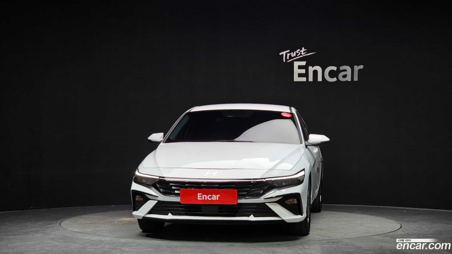 AVANTE Hyundai 2025.2-OUTER-003