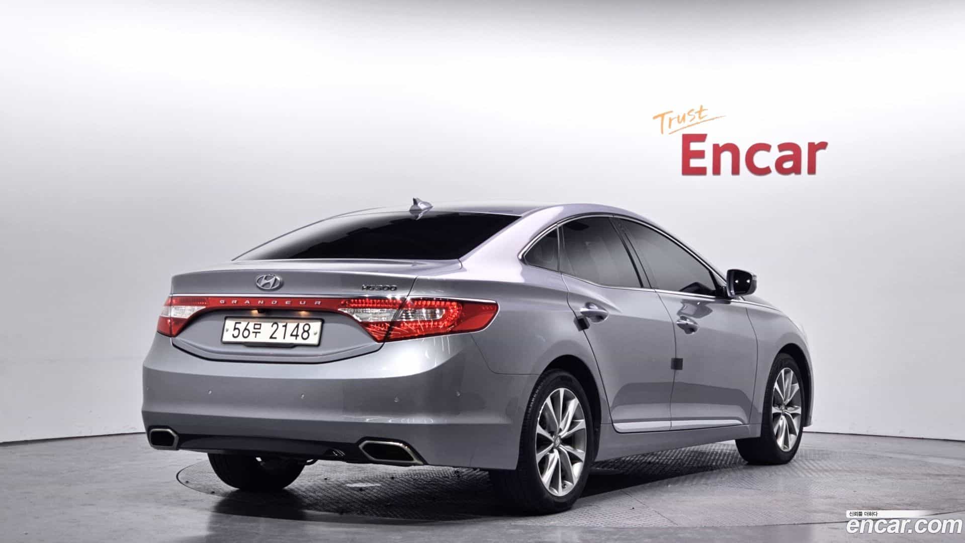 Grandeur Hyundai 2015.9-OUTER-002