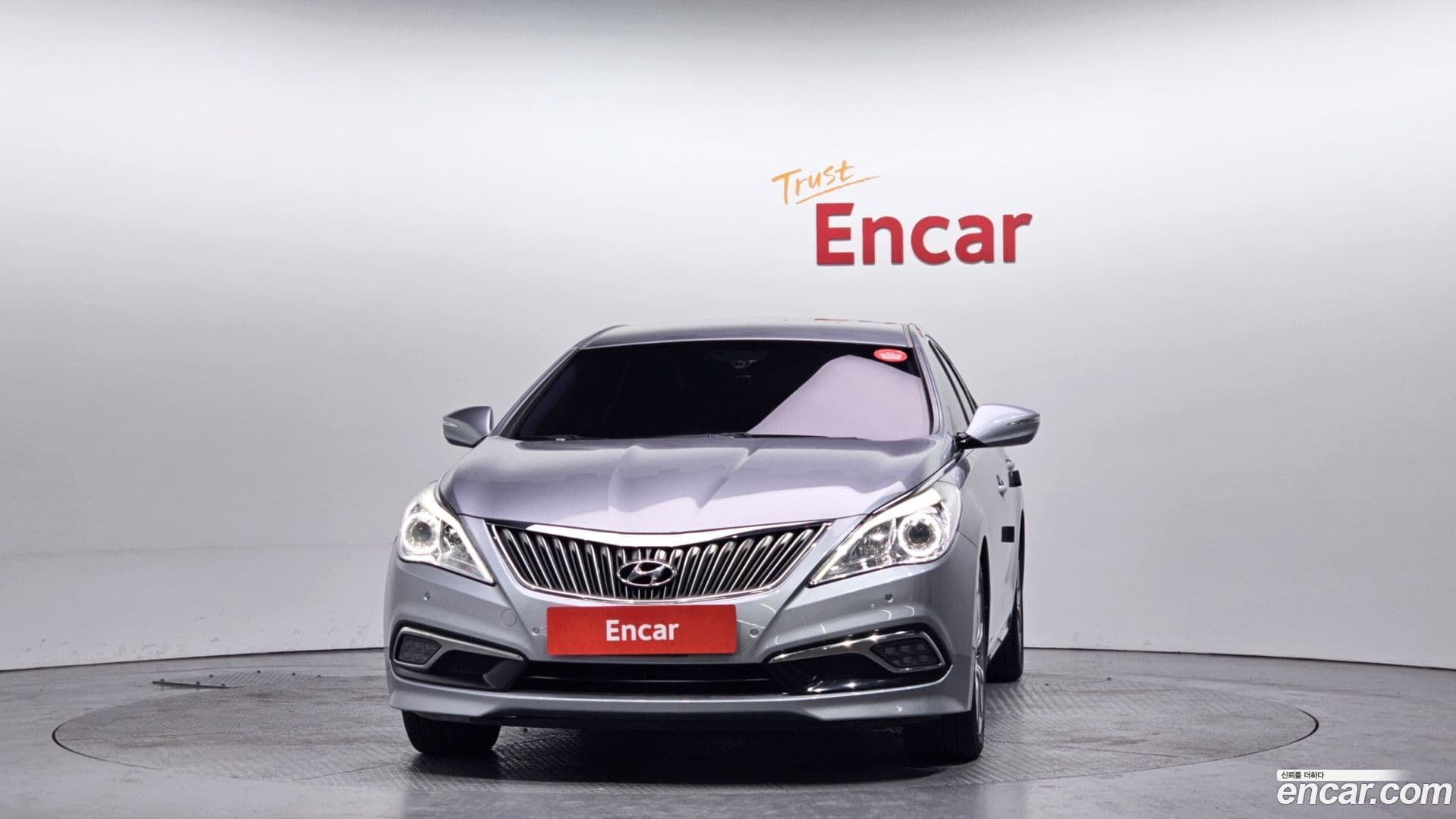 Main__Slider__Photo:Grandeur Hyundai 2015.9-2