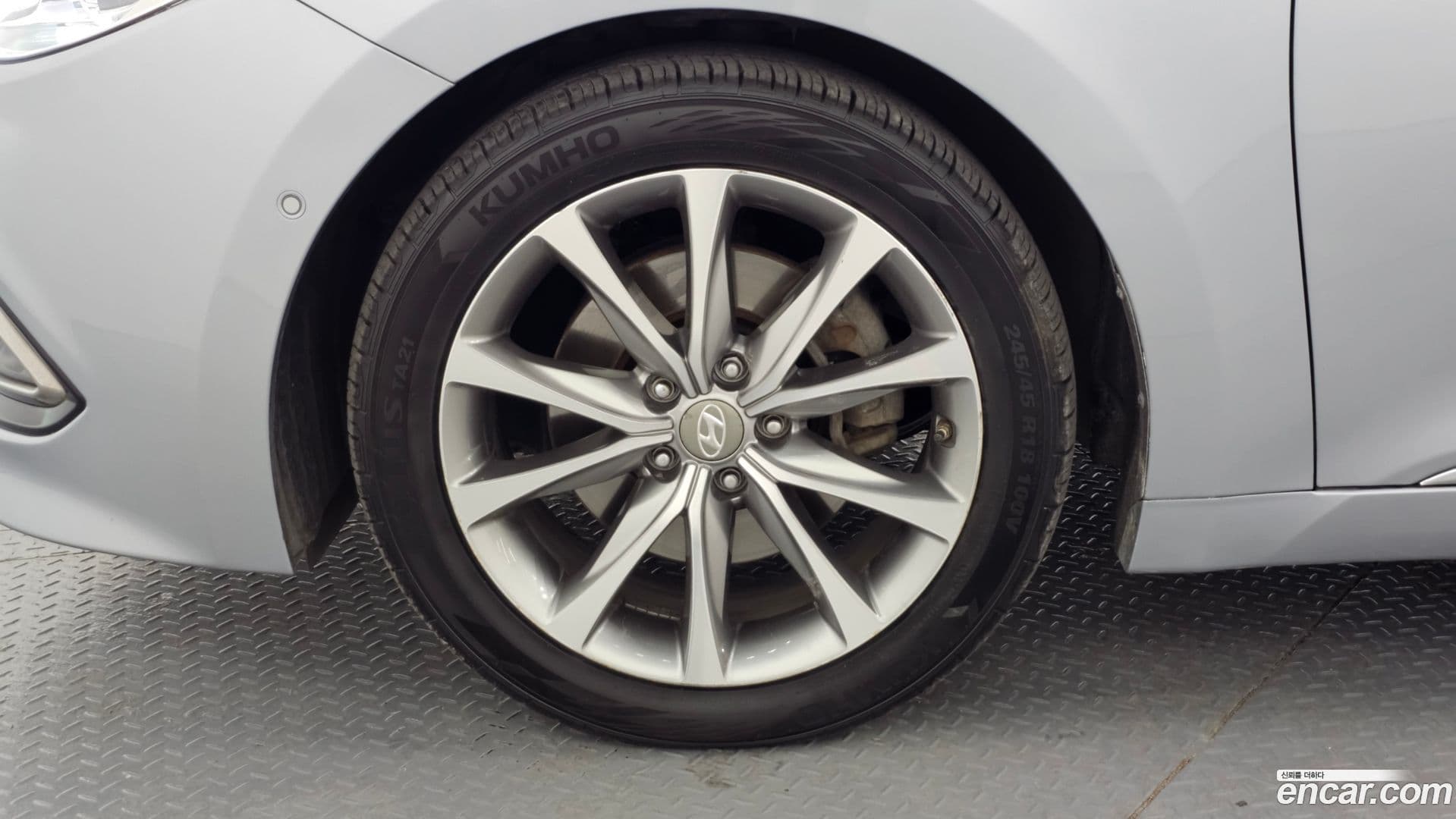 Main__Slider__Photo:Grandeur Hyundai 2015.9-4