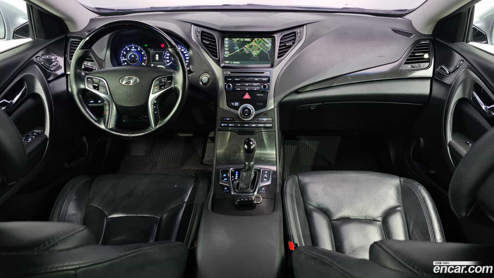 Grandeur Hyundai 2015.9-INNER-007
