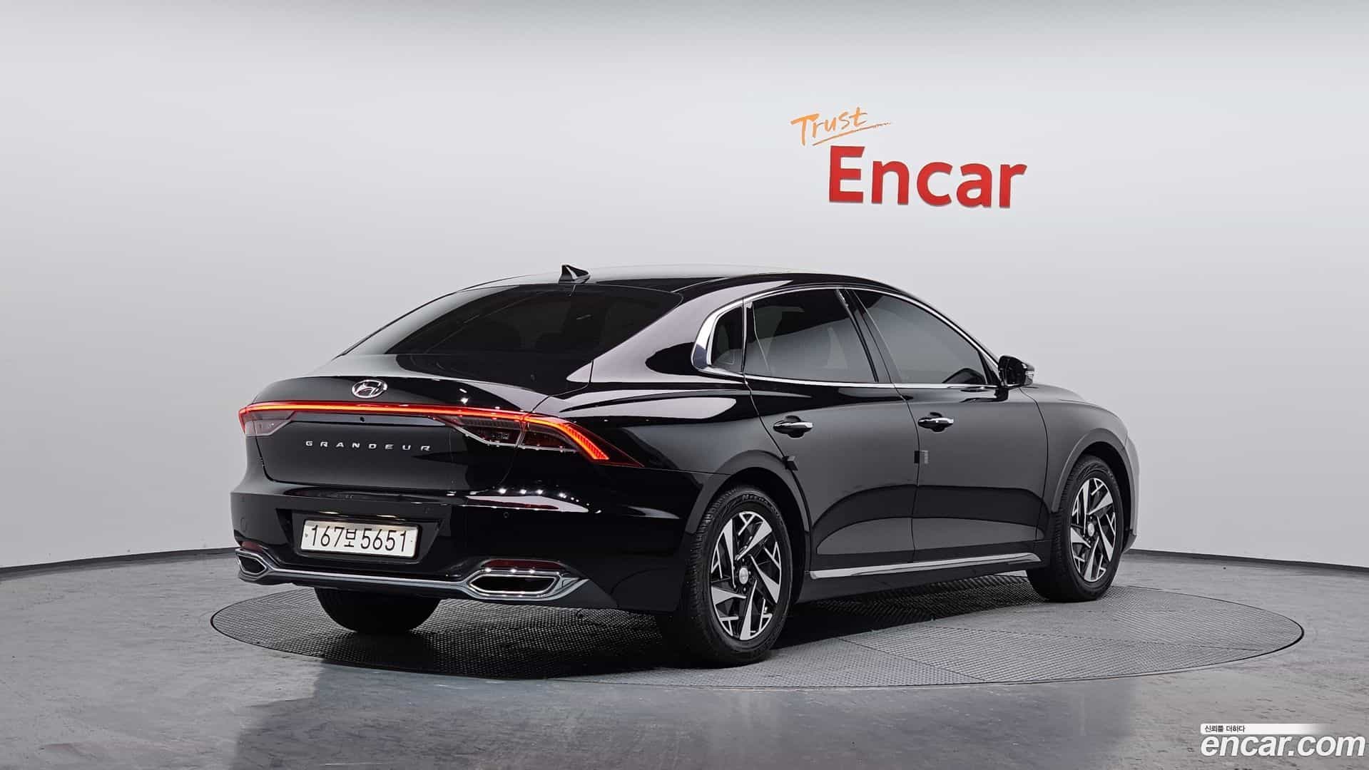 Grandeur Hyundai 2021.11-OUTER-002