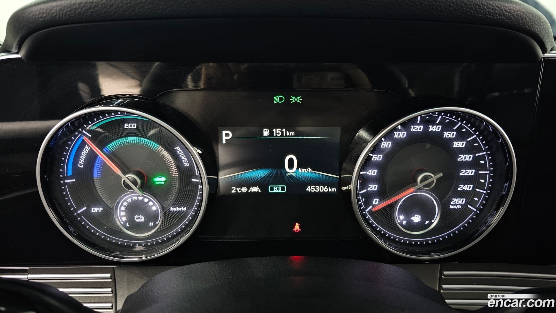 Main__Slider__Photo:Grandeur Hyundai 2021.11-7