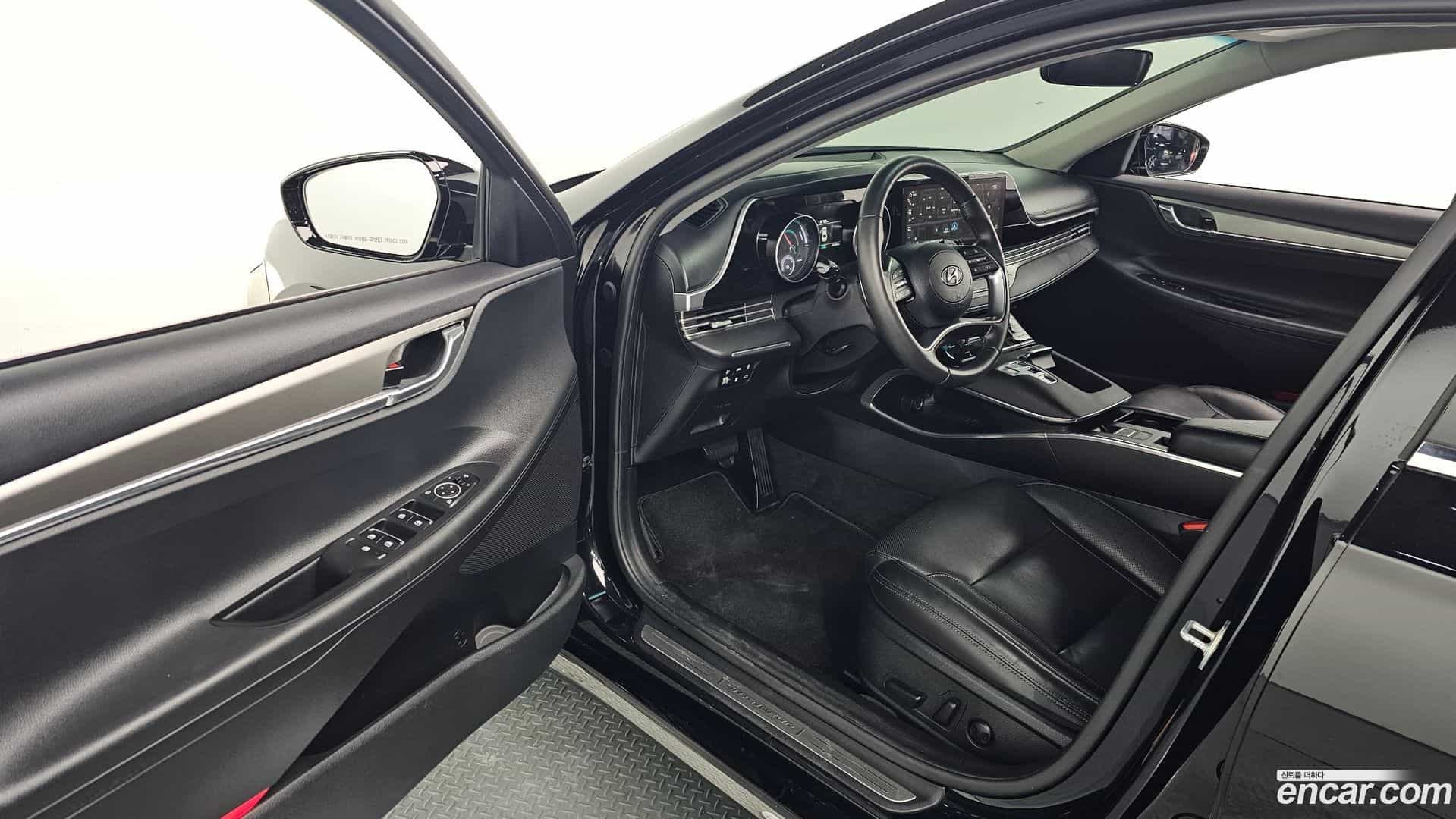 Grandeur Hyundai 2021.11-OPTION-015