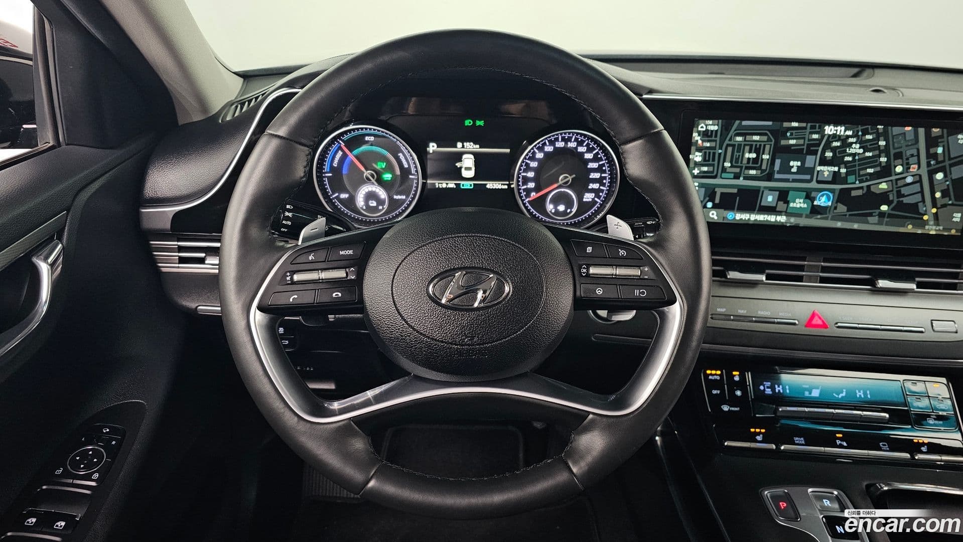 Main__Slider__Photo:Grandeur Hyundai 2021.11-12