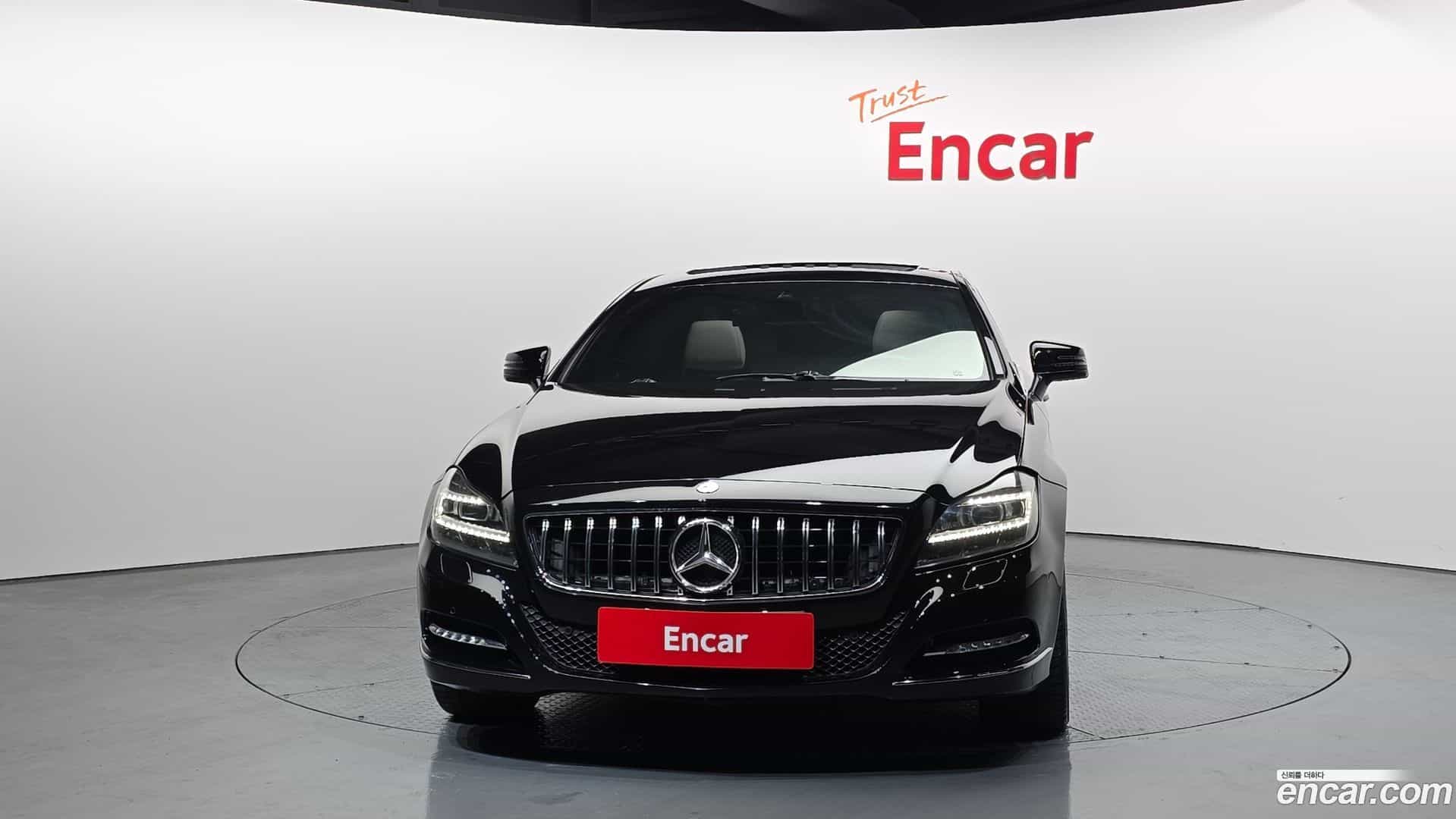 CLS-Class Mercedes-Benz 2013.9-OUTER-003