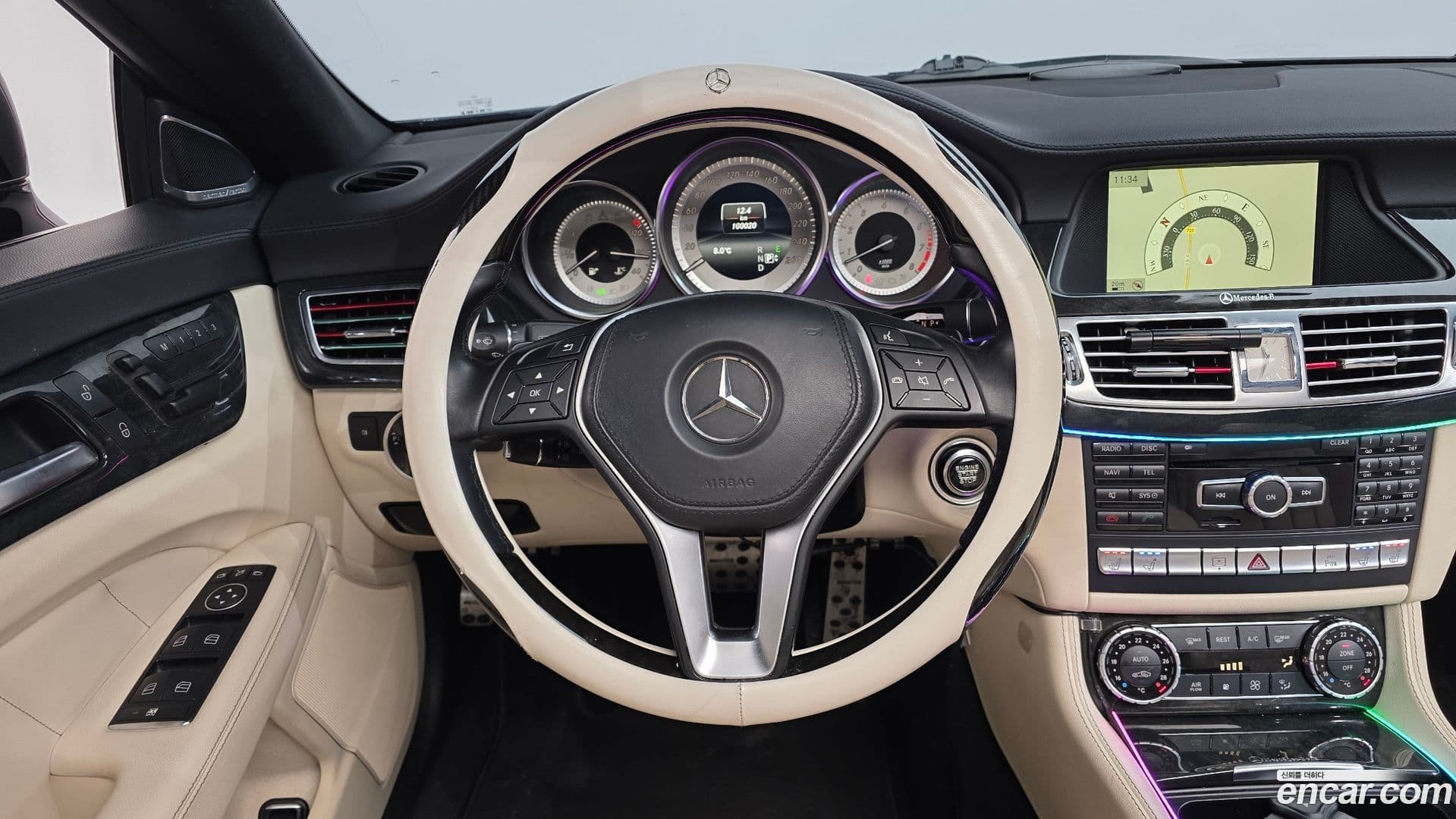 Main__Slider__Photo:CLS-Class Mercedes-Benz 2013.9-13