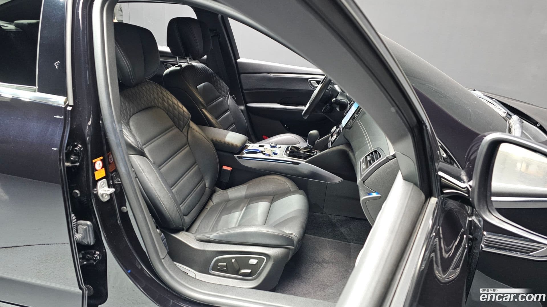 Main__Slider__Photo:SM6 Renault-KoreaSamsung 2023.4-10