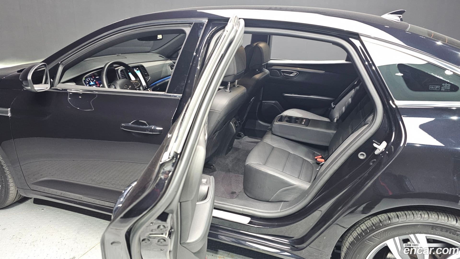 Main__Slider__Photo:SM6 Renault-KoreaSamsung 2023.4-12