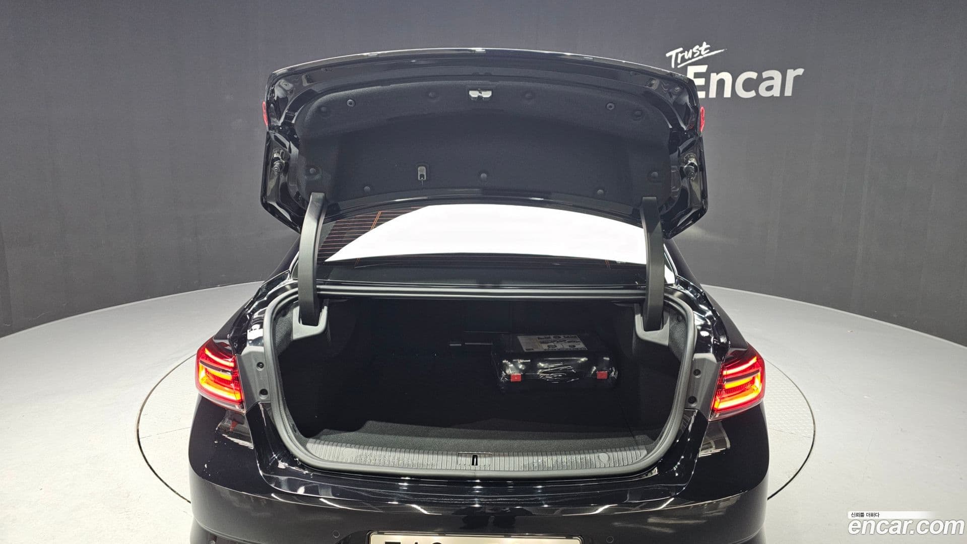 Main__Slider__Photo:SM6 Renault-KoreaSamsung 2023.4-19