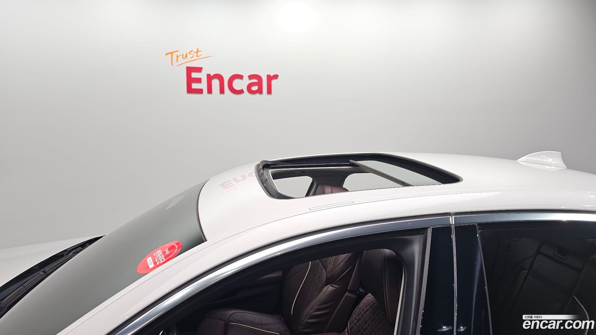 Main__Slider__Photo:5-Series BMW 2020.10-19