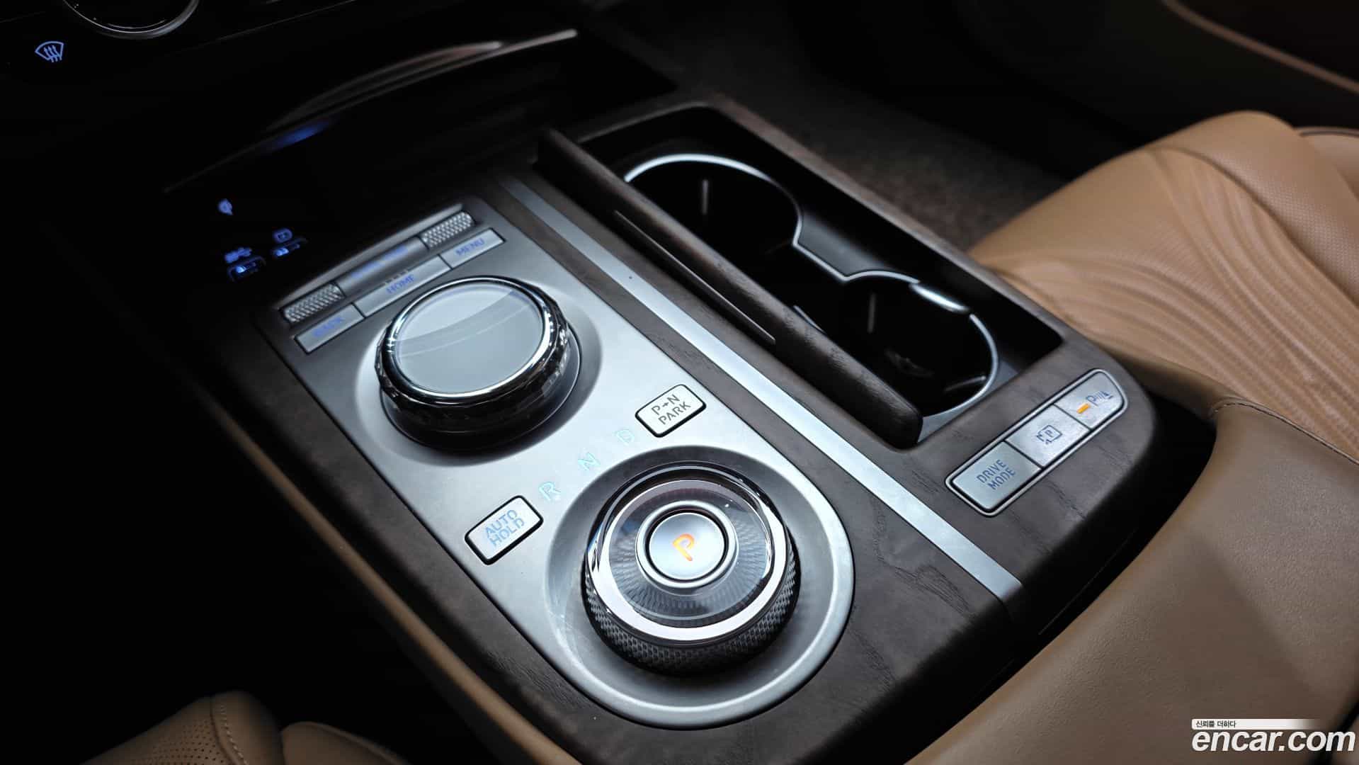 G80 Genesis 2023.7-INNER-009