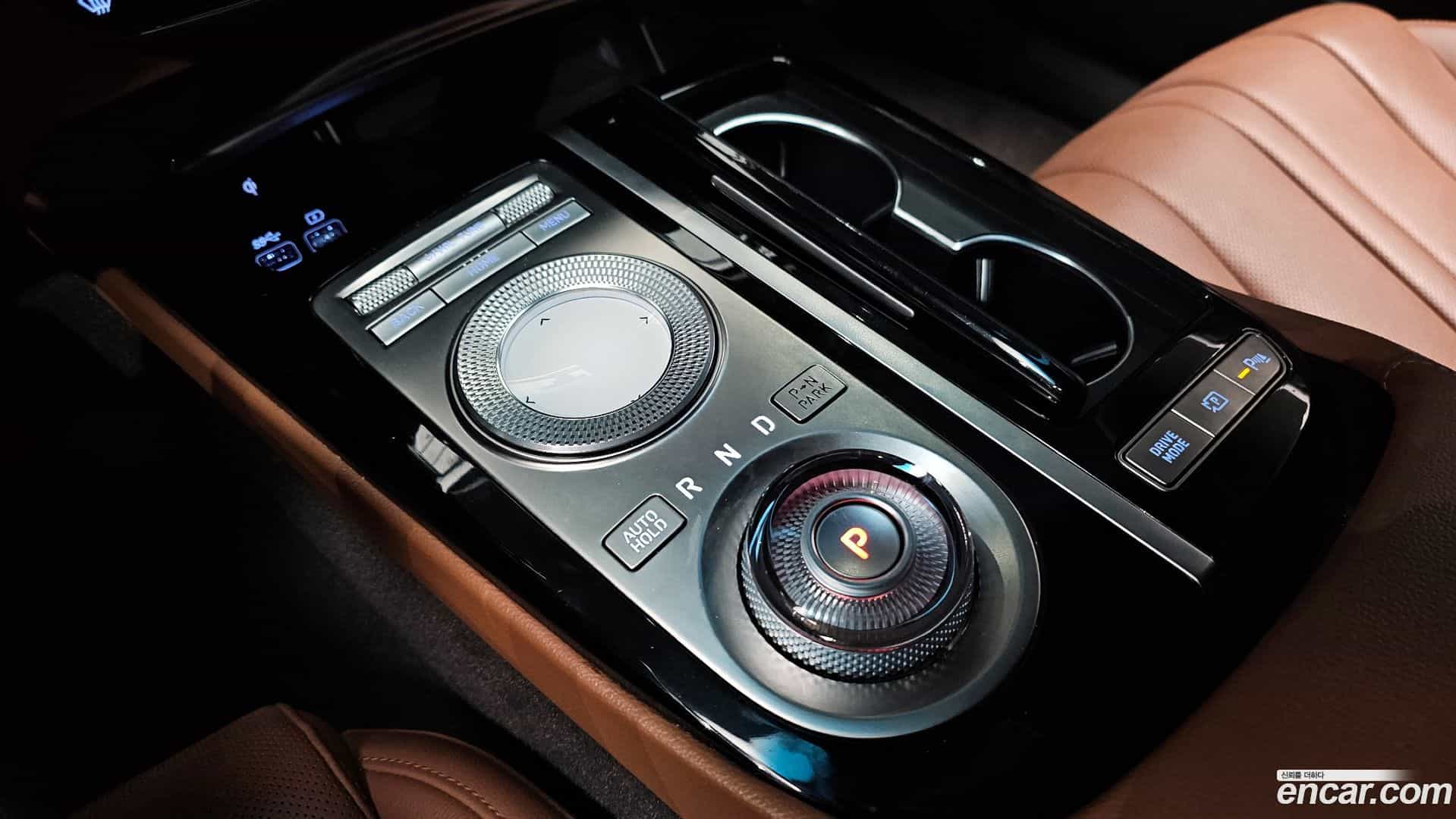 G80 Genesis 2022.0-INNER-009