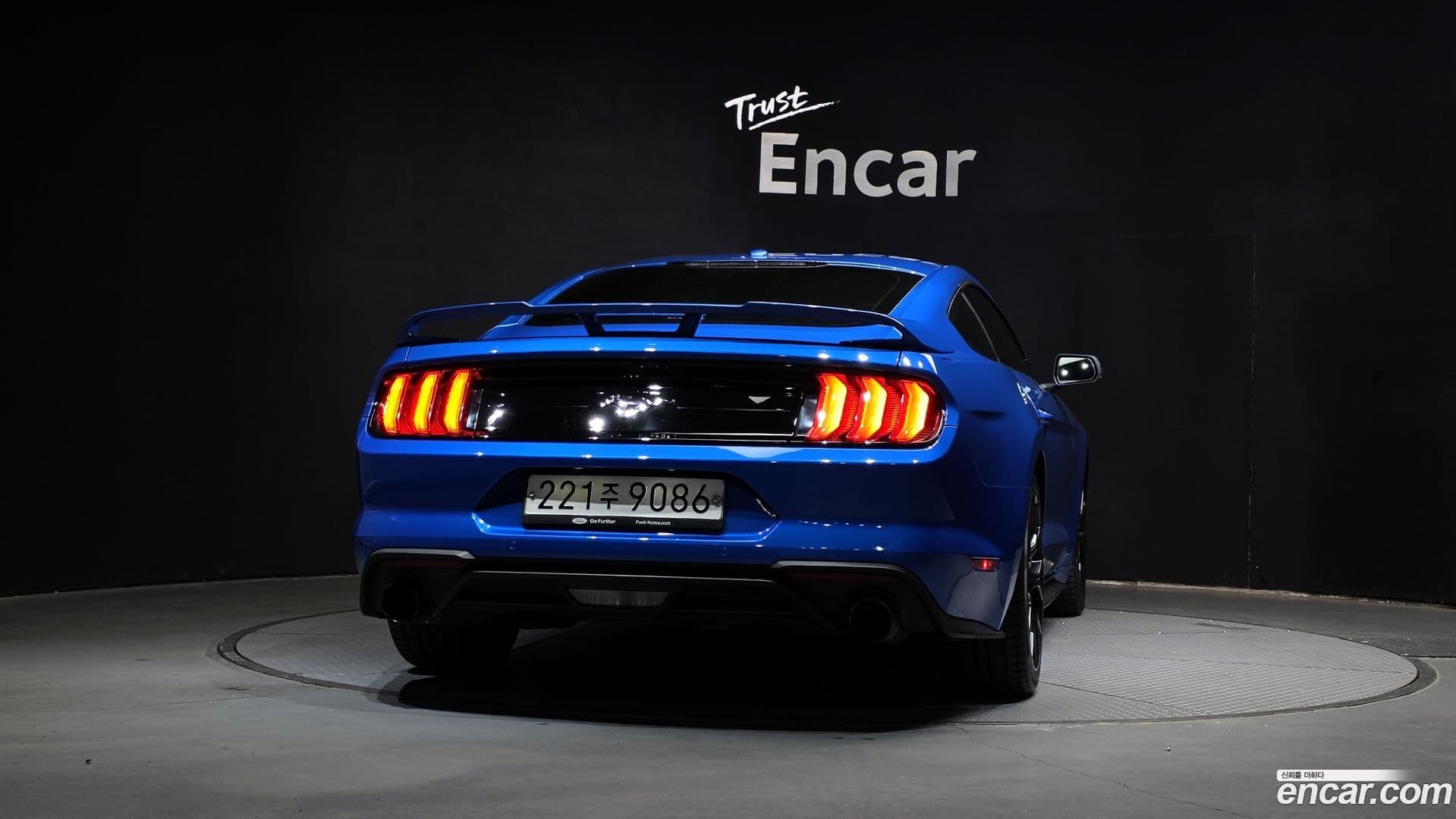 Main__Slider__Photo:Mustang Ford 2019.9-3