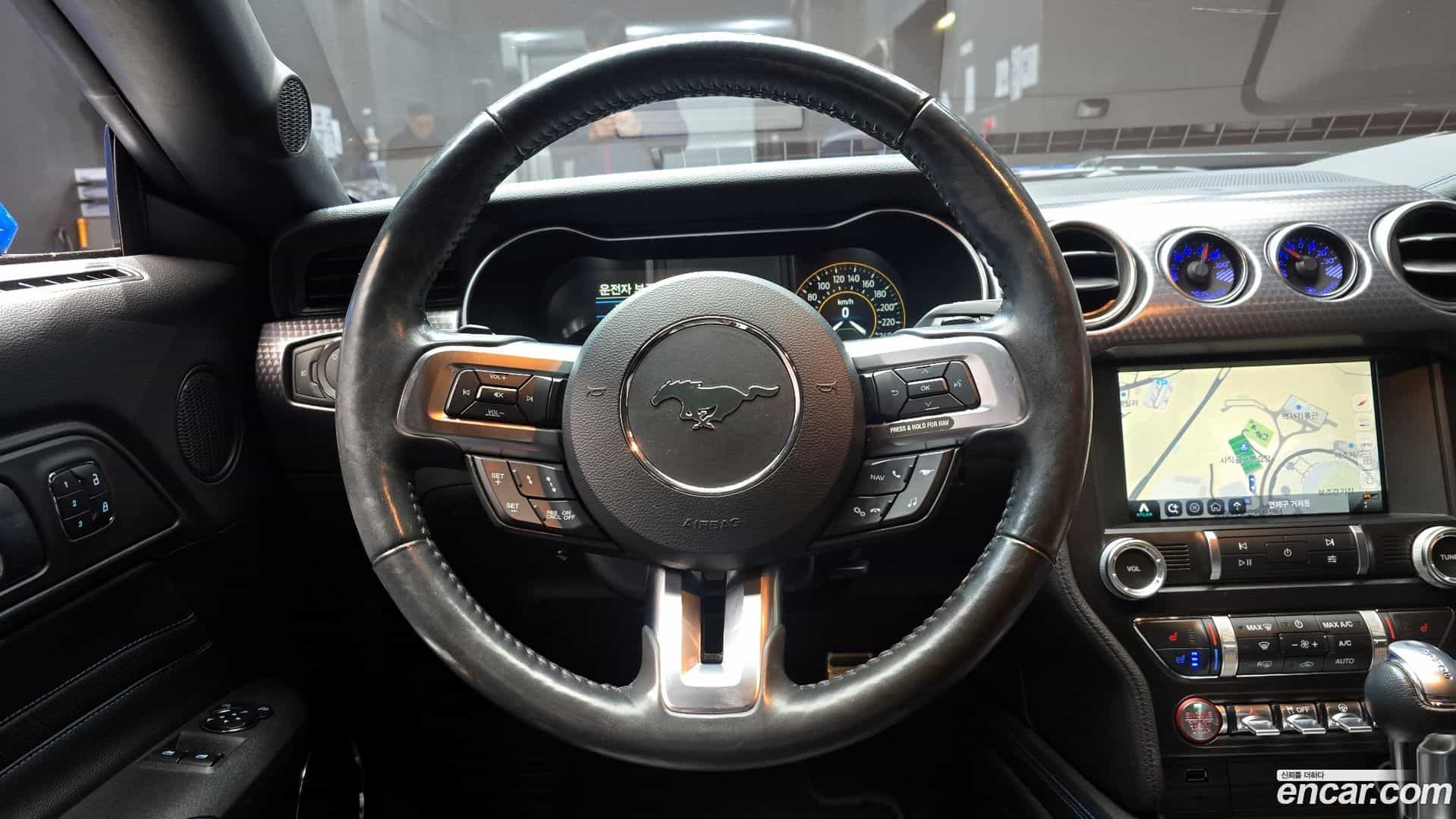 Mustang Ford 2019.9-OPTION-017