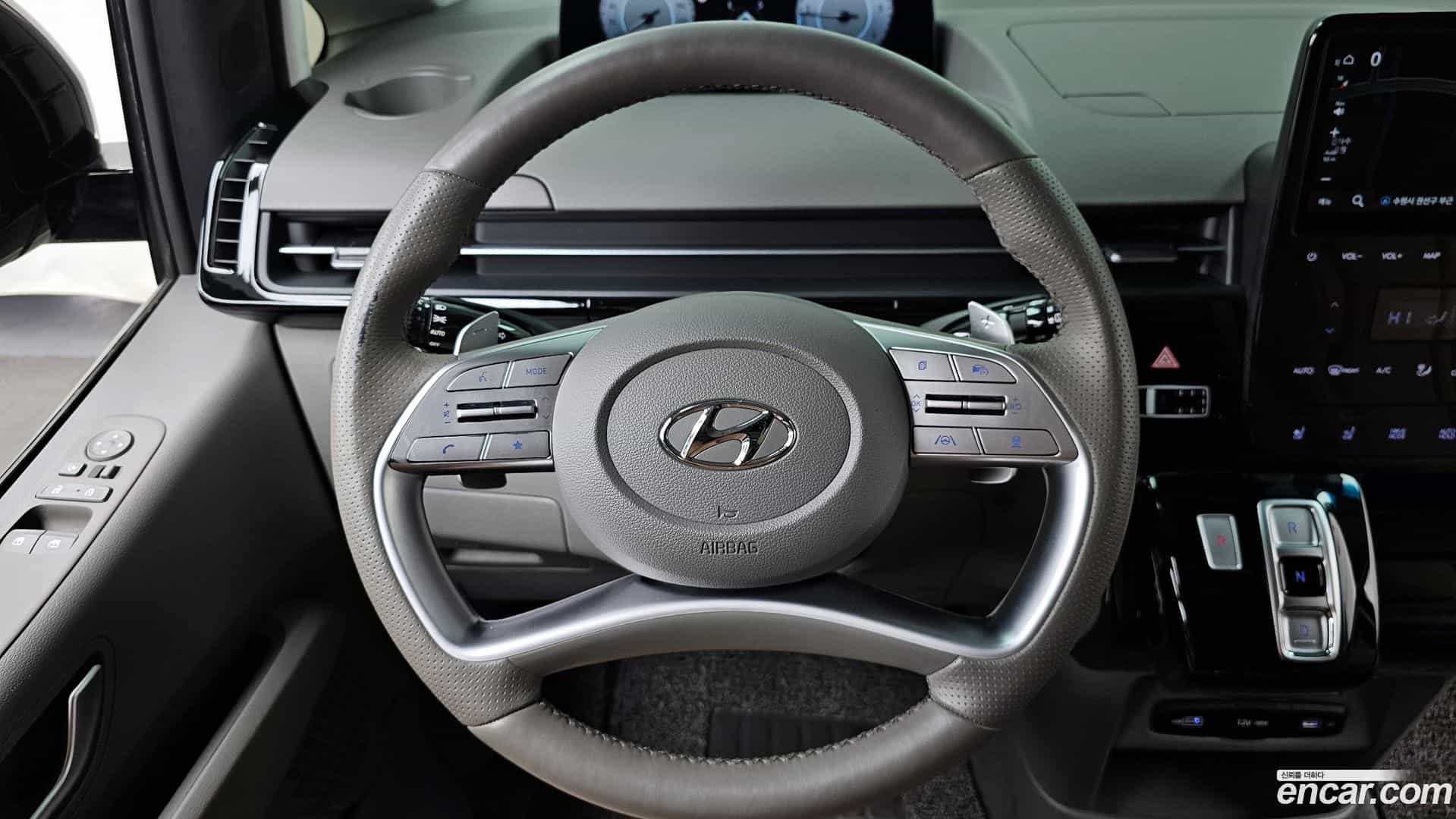 Staria Hyundai 2023.6-OPTION-017