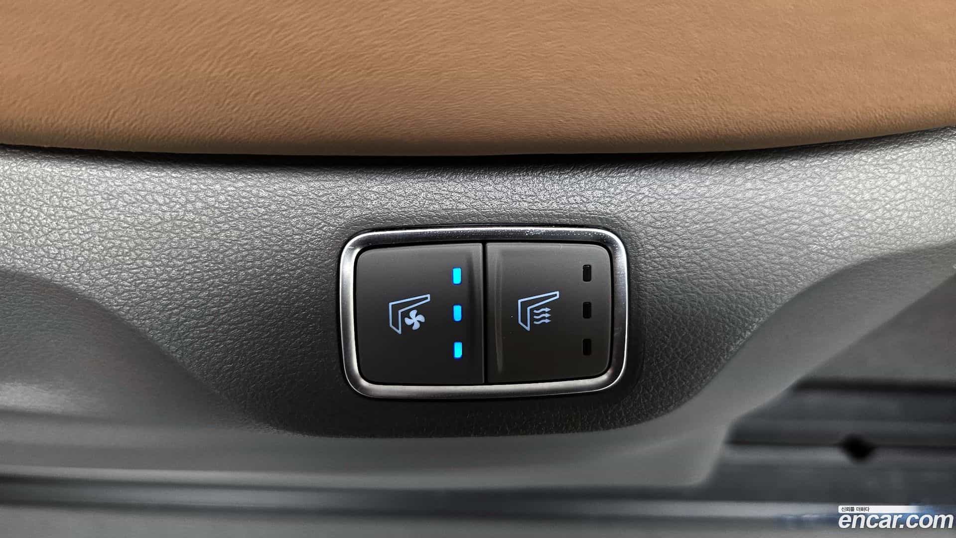 Staria Hyundai 2023.6-OPTION-023