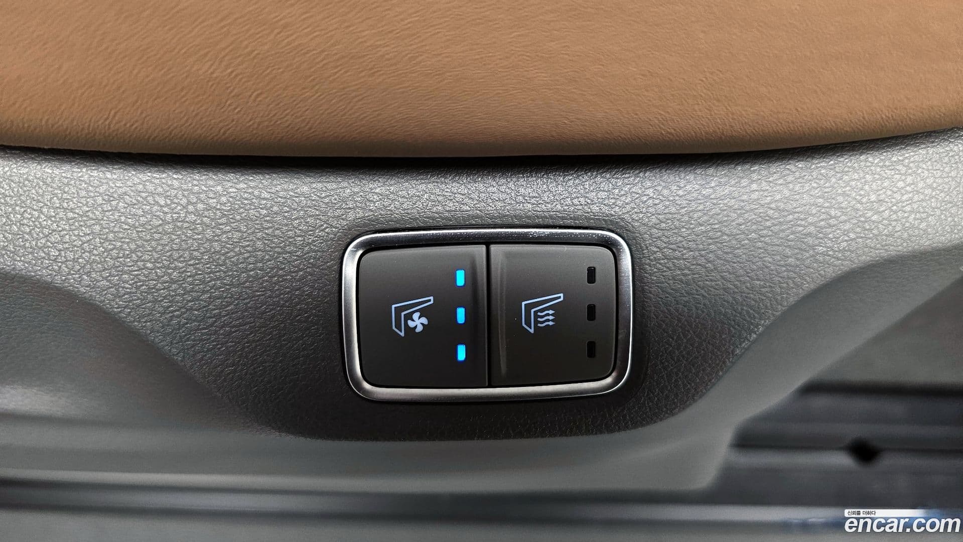 Main__Slider__Photo:Staria Hyundai 2023.6-18