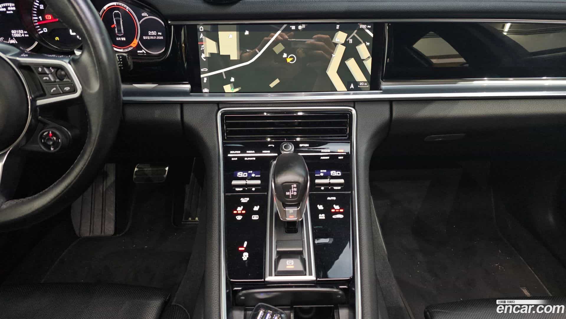 Panamera Porsche 2018.2-OPTION-019