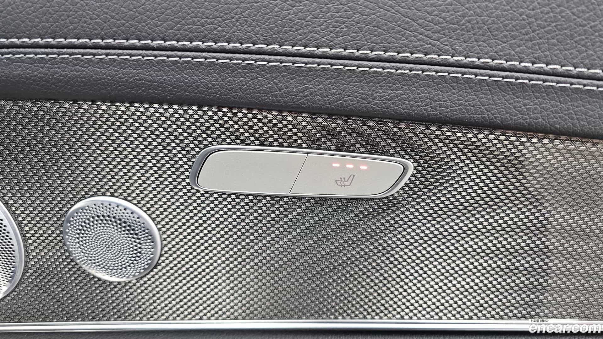 E-Class Mercedes-Benz 2020.7-OPTION-023