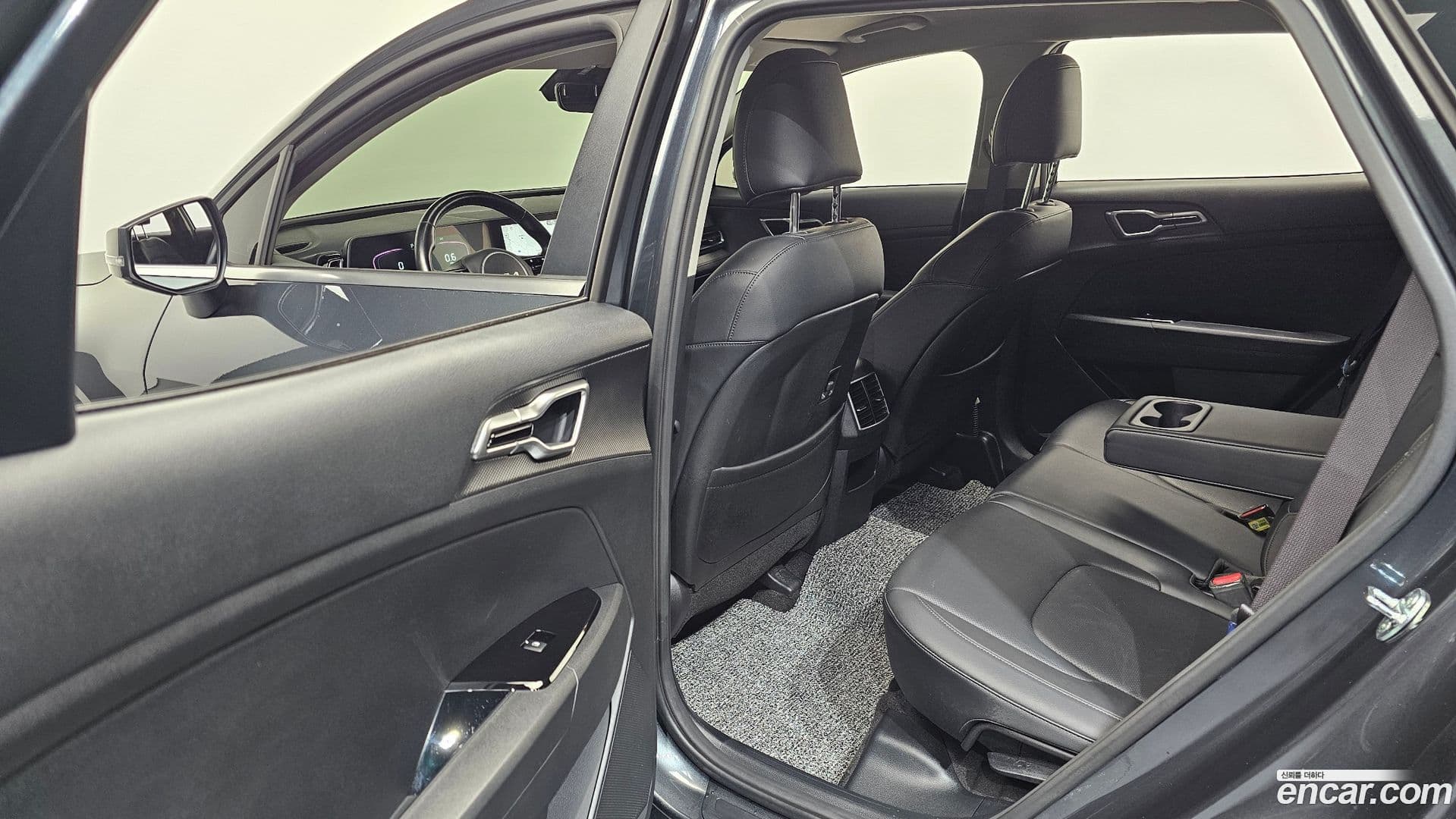 Main__Slider__Photo:Sportage Kia 2024.3-10