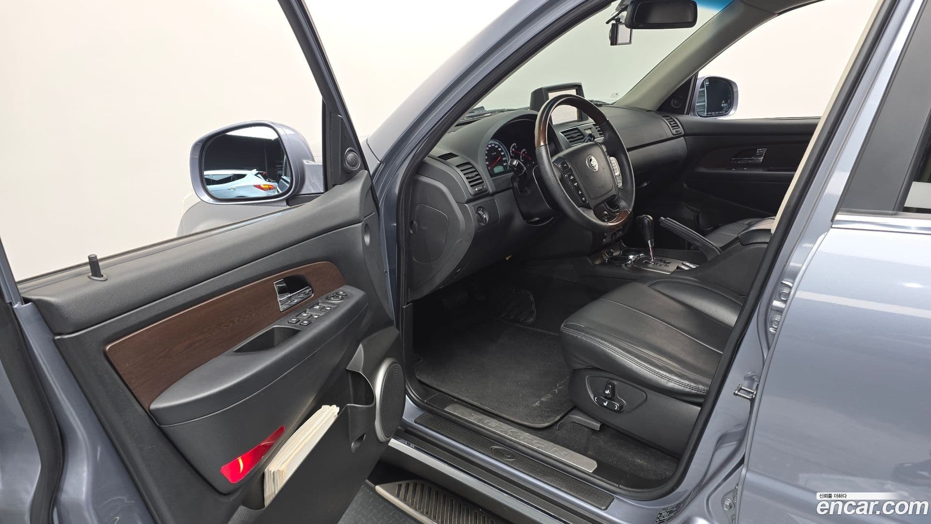 Main__Slider__Photo:Rexton KG_Mobility_Ssangyong 2013.1-10