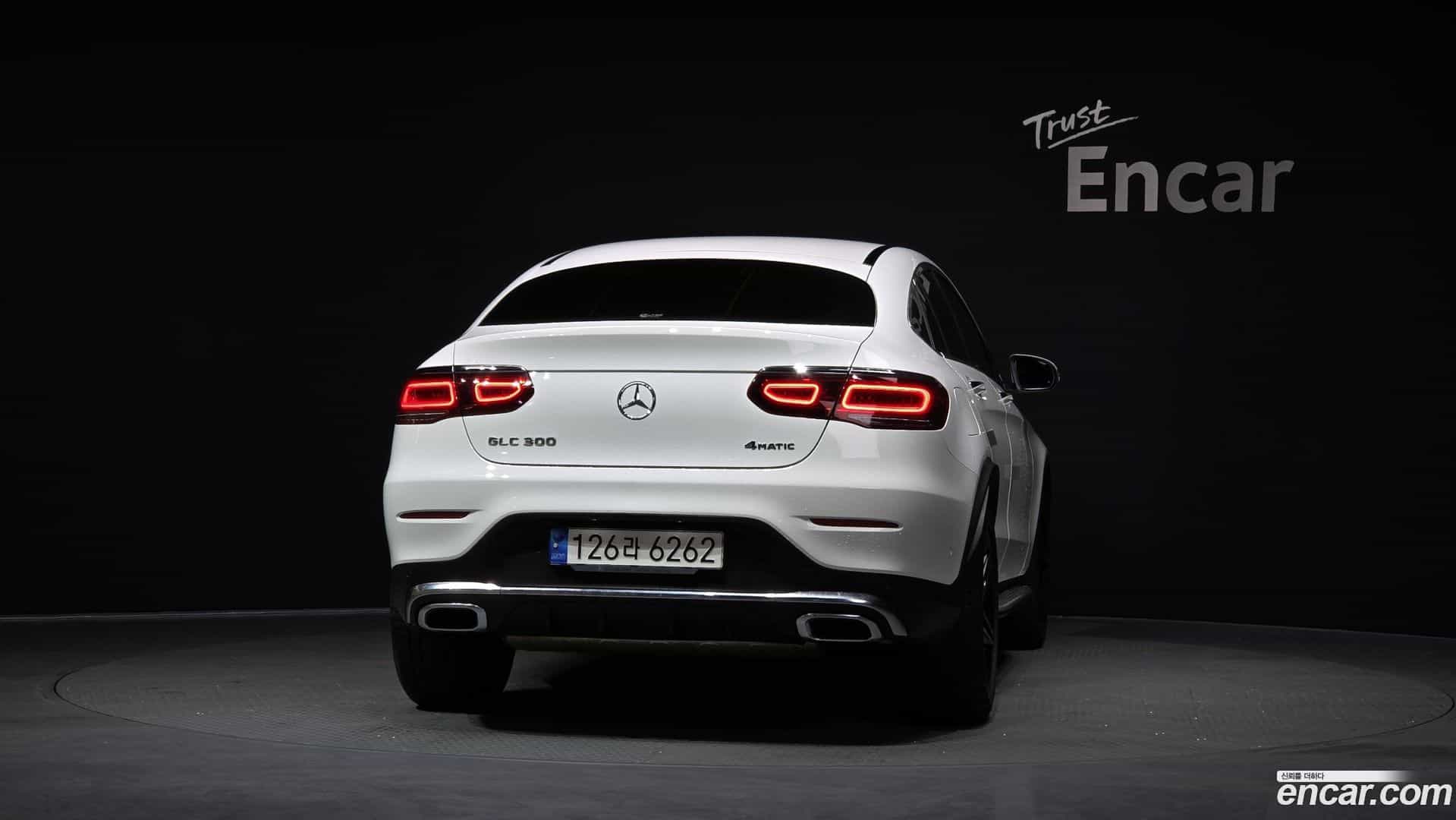 GLC-Class Mercedes-Benz 2023.0-OUTER-004