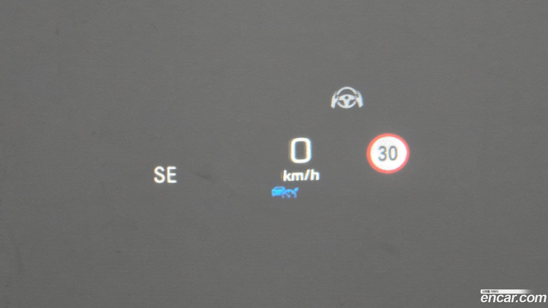 Main__Slider__Photo:GLC-Class Mercedes-Benz 2023.0-17