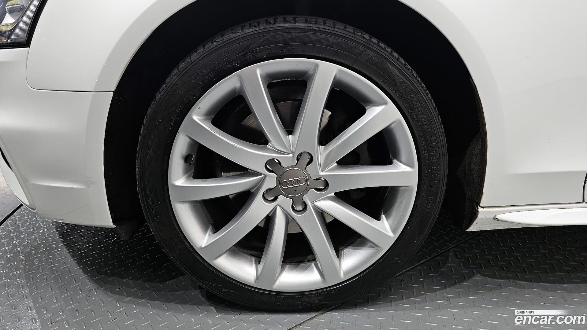 Main__Slider__Photo:A4 Audi 2015.8-4