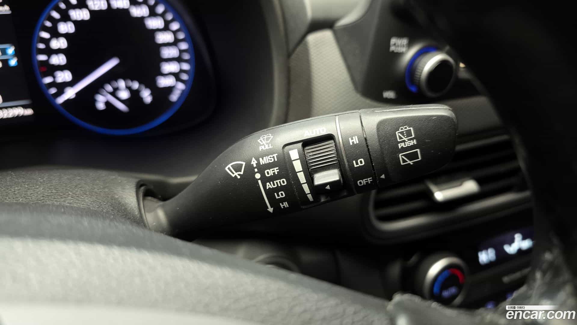 Kona Hyundai 2017.10-OPTION-023