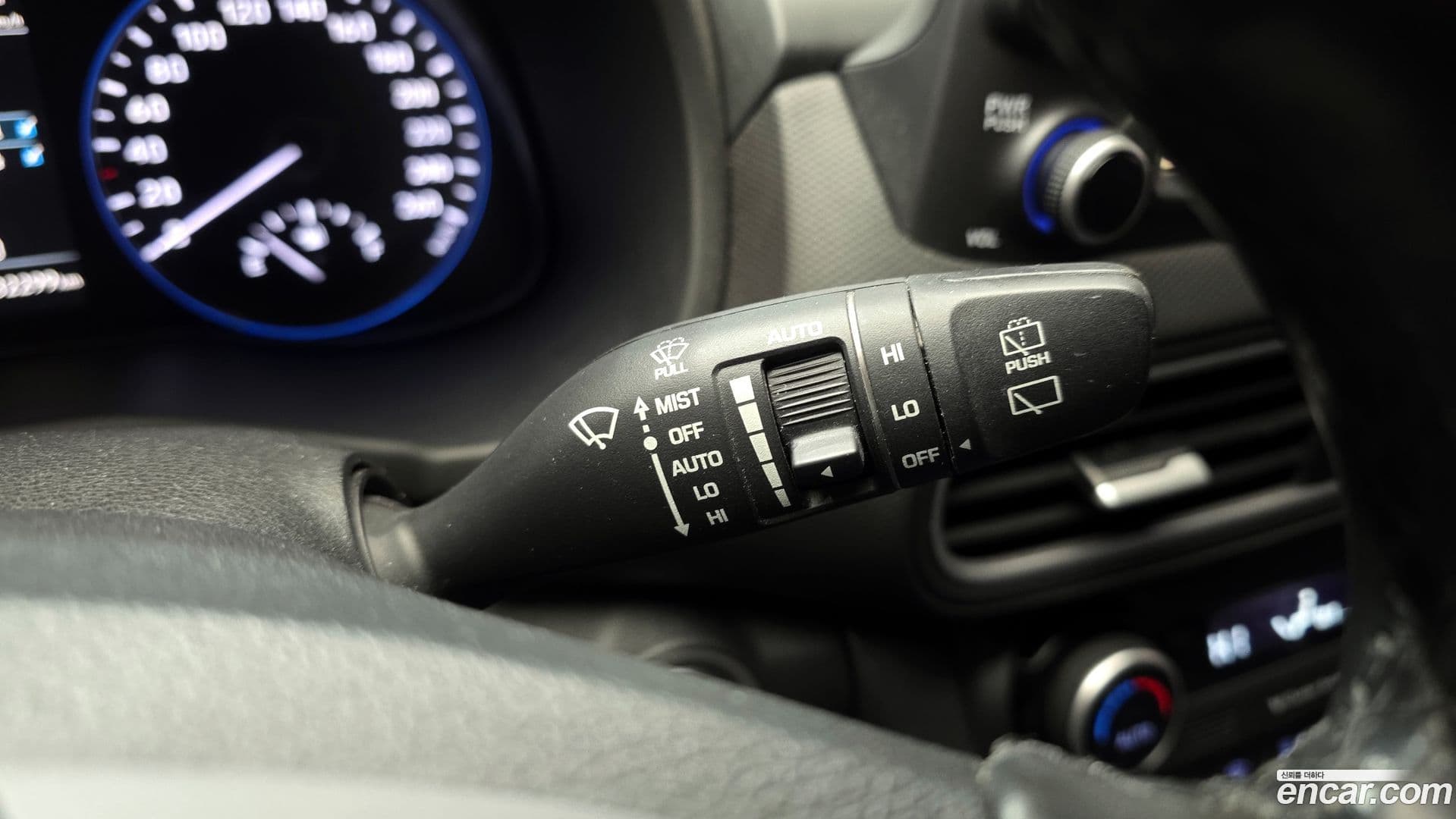 Main__Slider__Photo:Kona Hyundai 2017.10-18