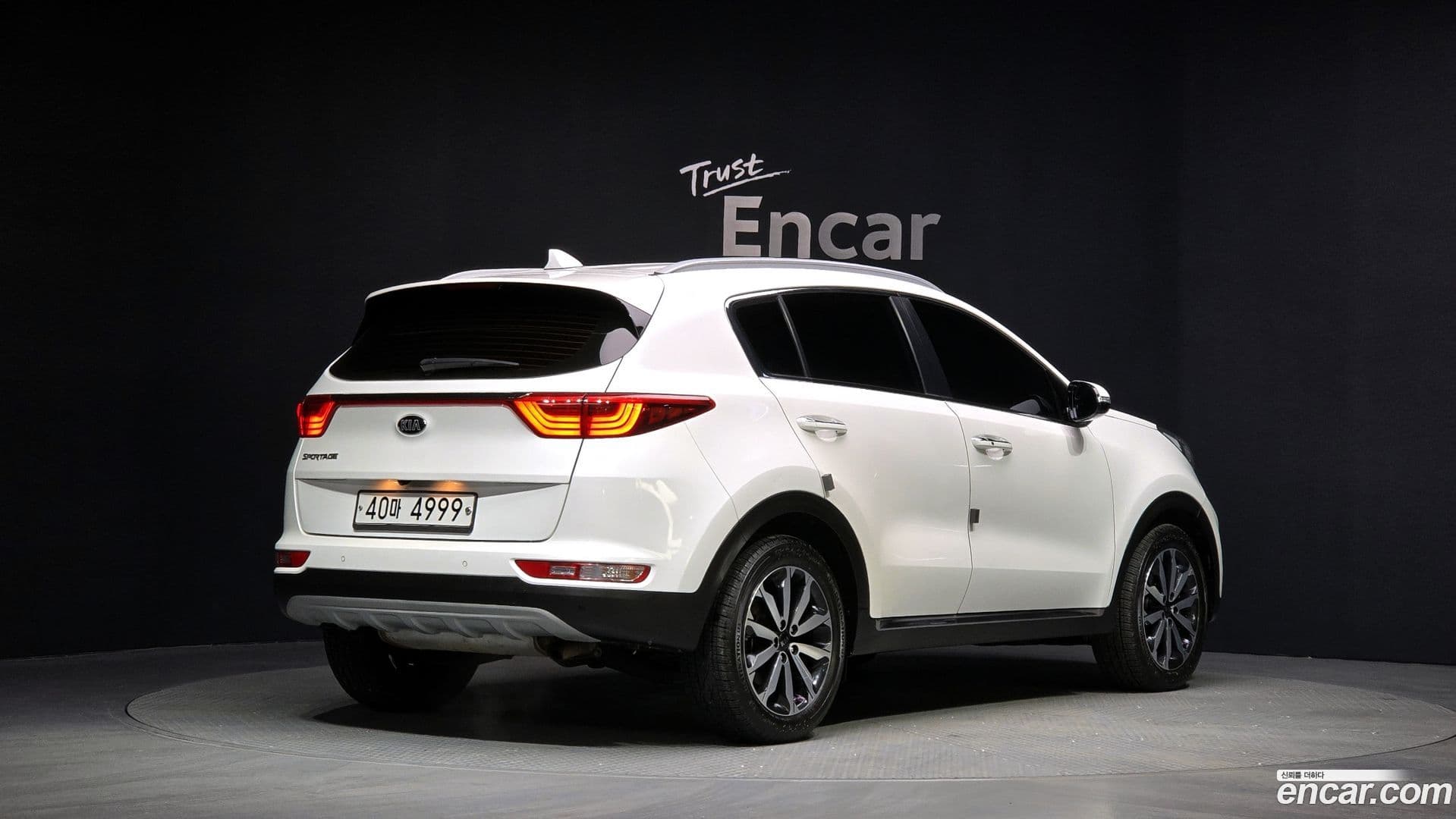 Main__Slider__Photo:Sportage Kia 2018.4-1