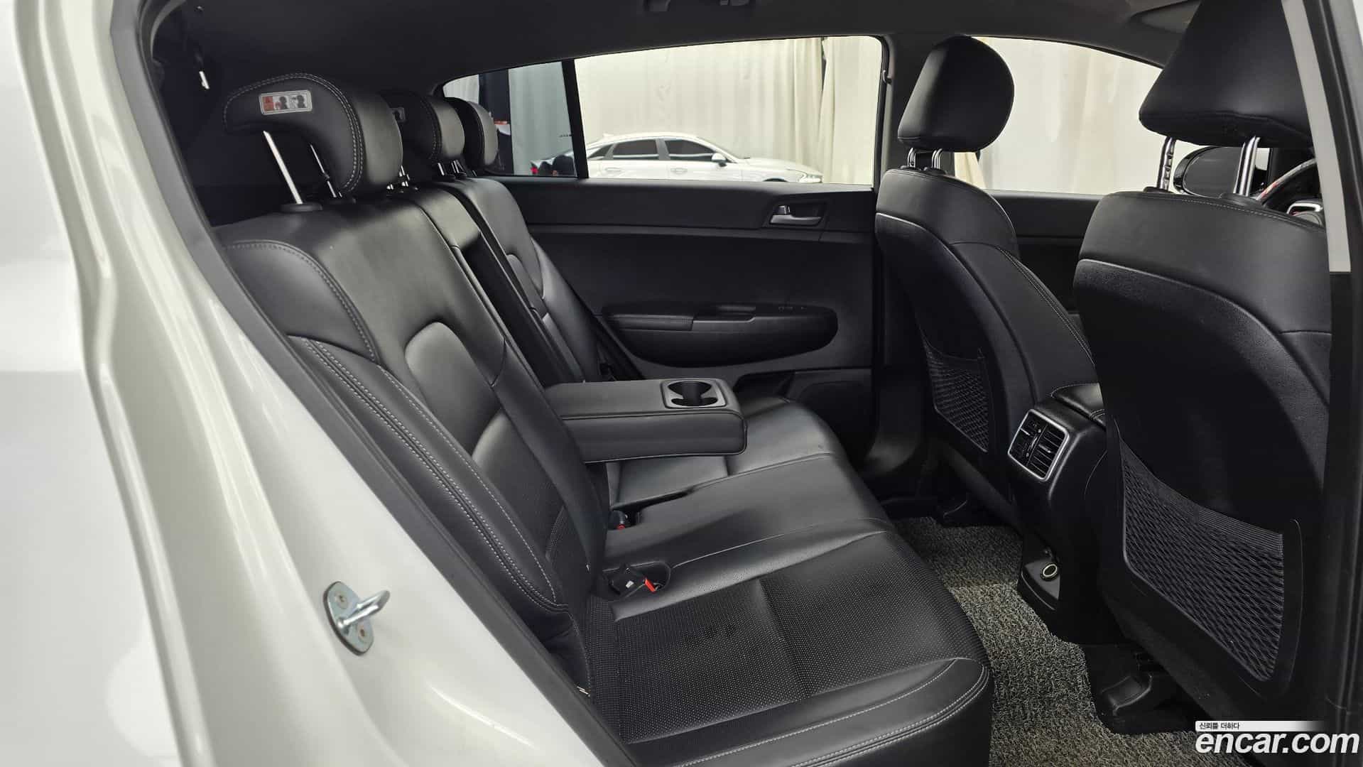 Sportage Kia 2018.4-OPTION-016