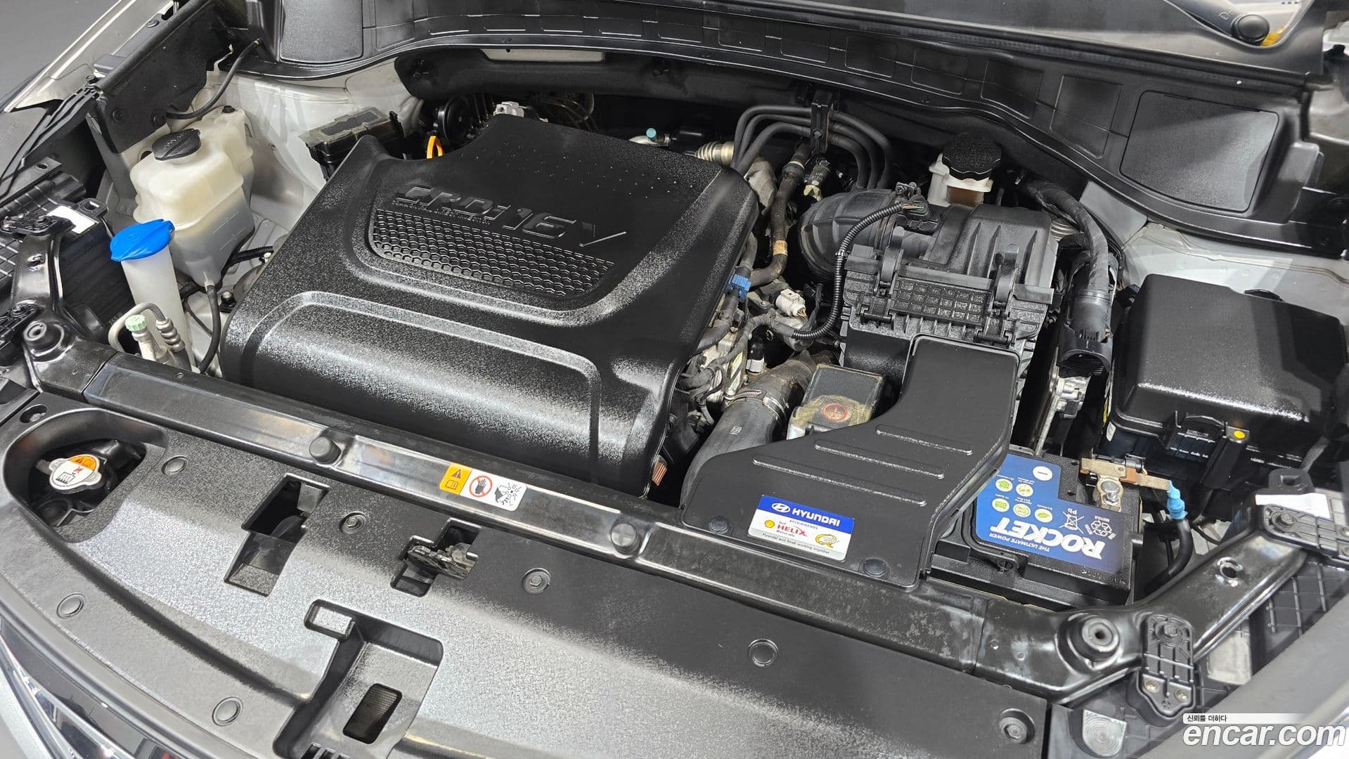 Main__Slider__Photo:Santafe Hyundai 2015.5-5