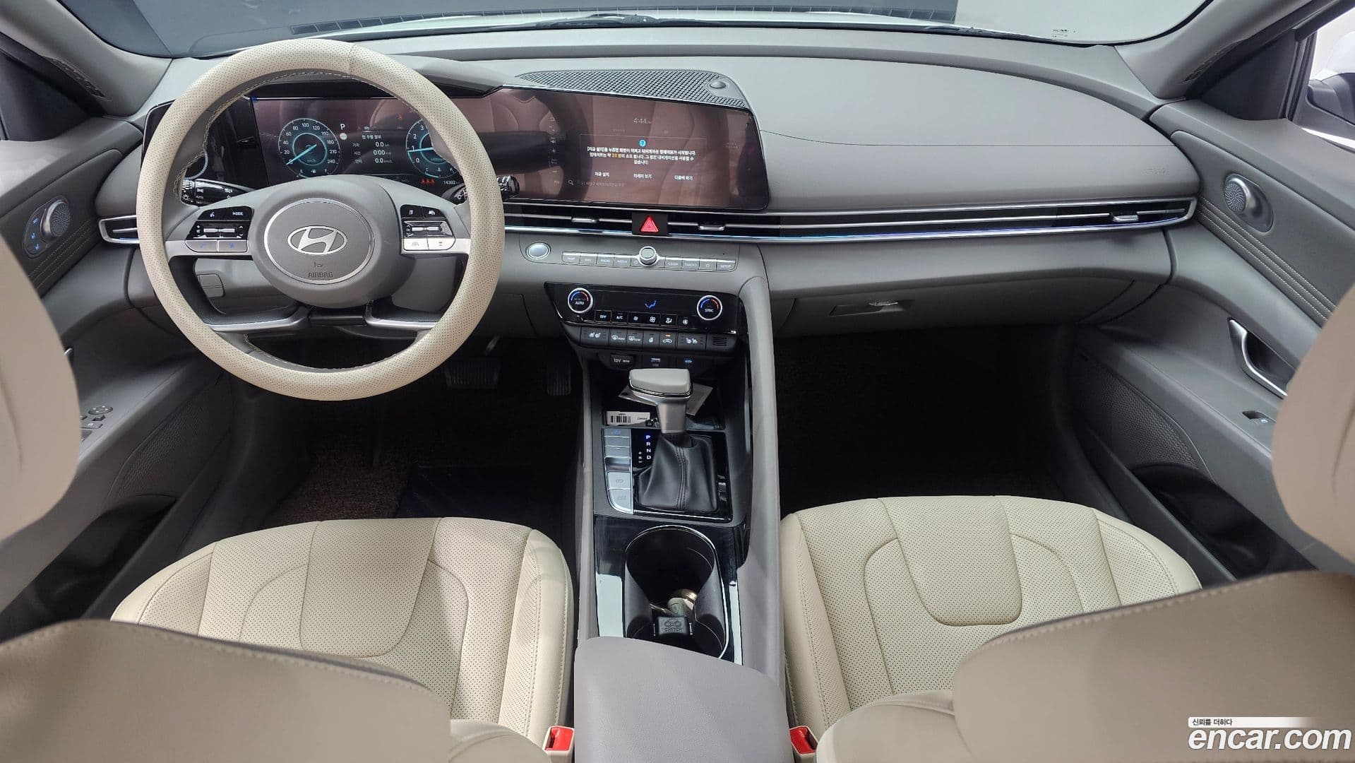 Main__Slider__Photo:AVANTE Hyundai 2024.0-6