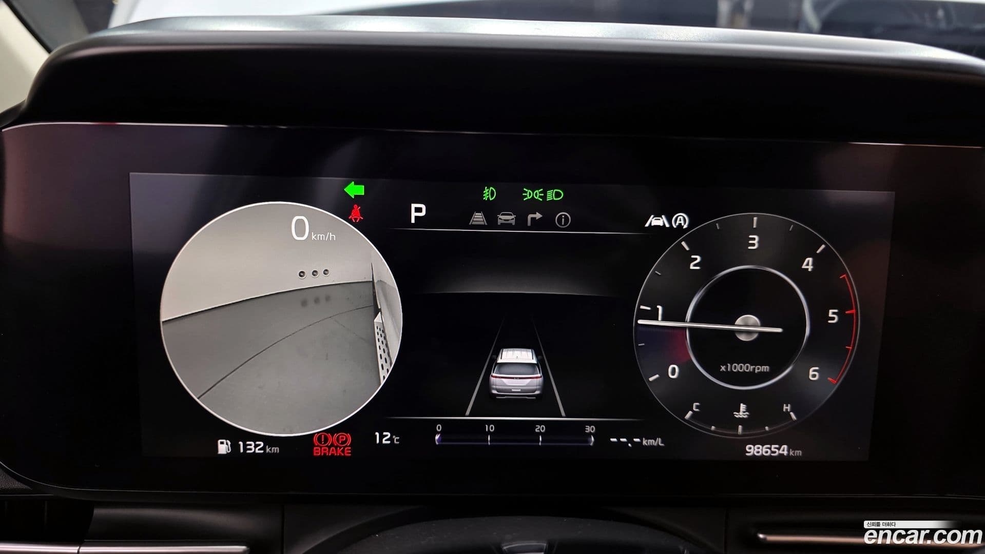 Main__Slider__Photo:Canival Kia 2021.0-7